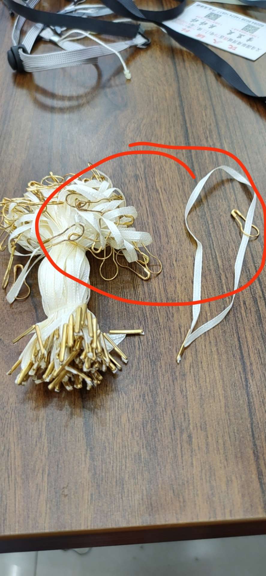 金色加粗葫芦别针米黄色缎带别针吊牌线吊粒