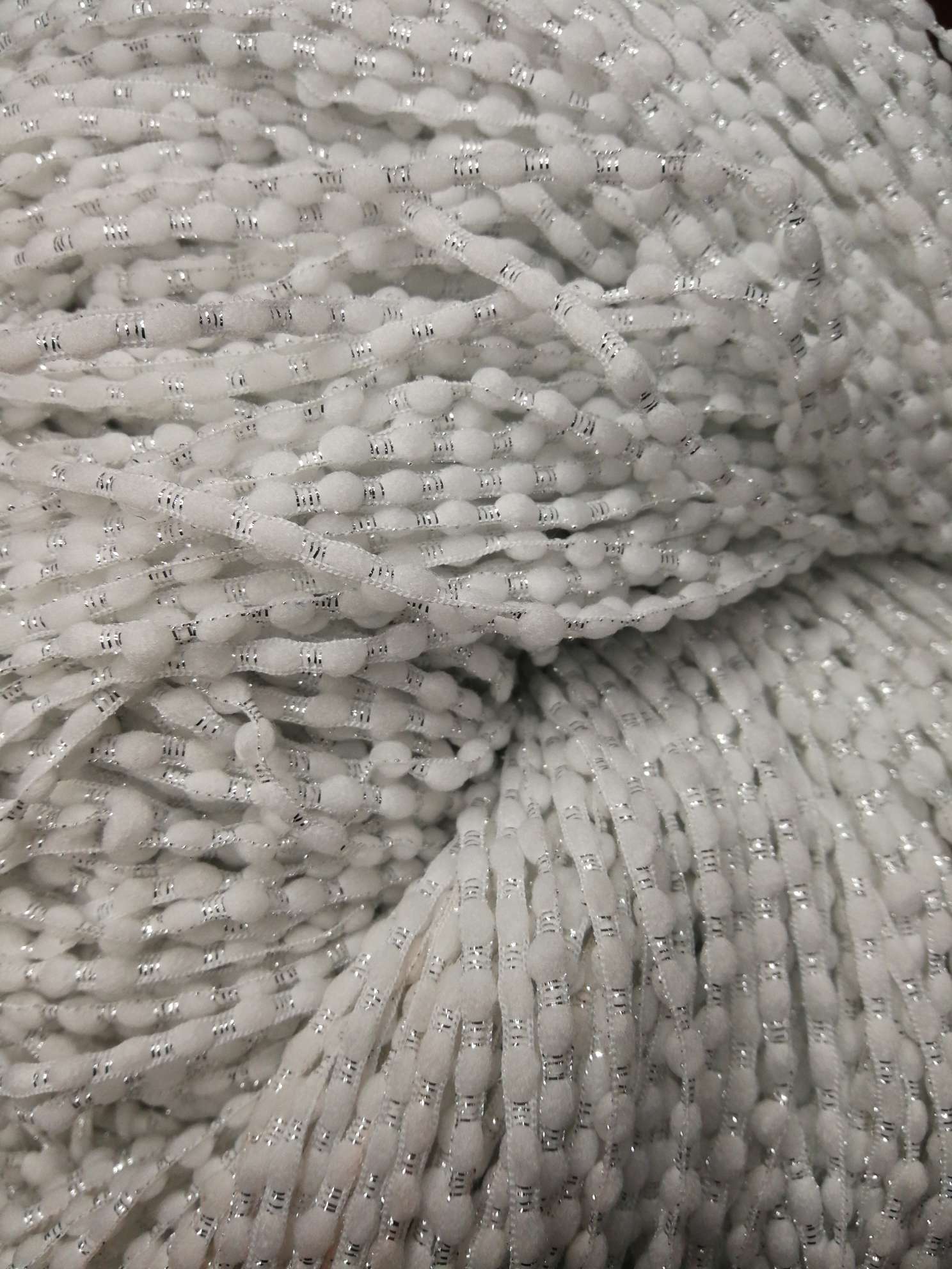 Silver-threaded lantern gauze