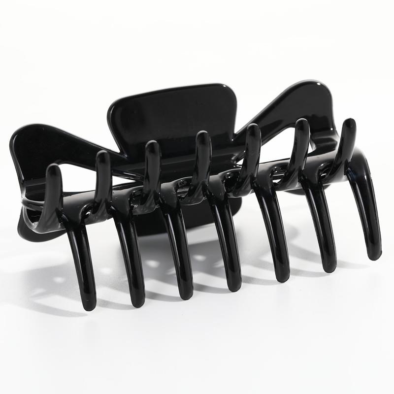 Seven teeth black hair grip thumbnail