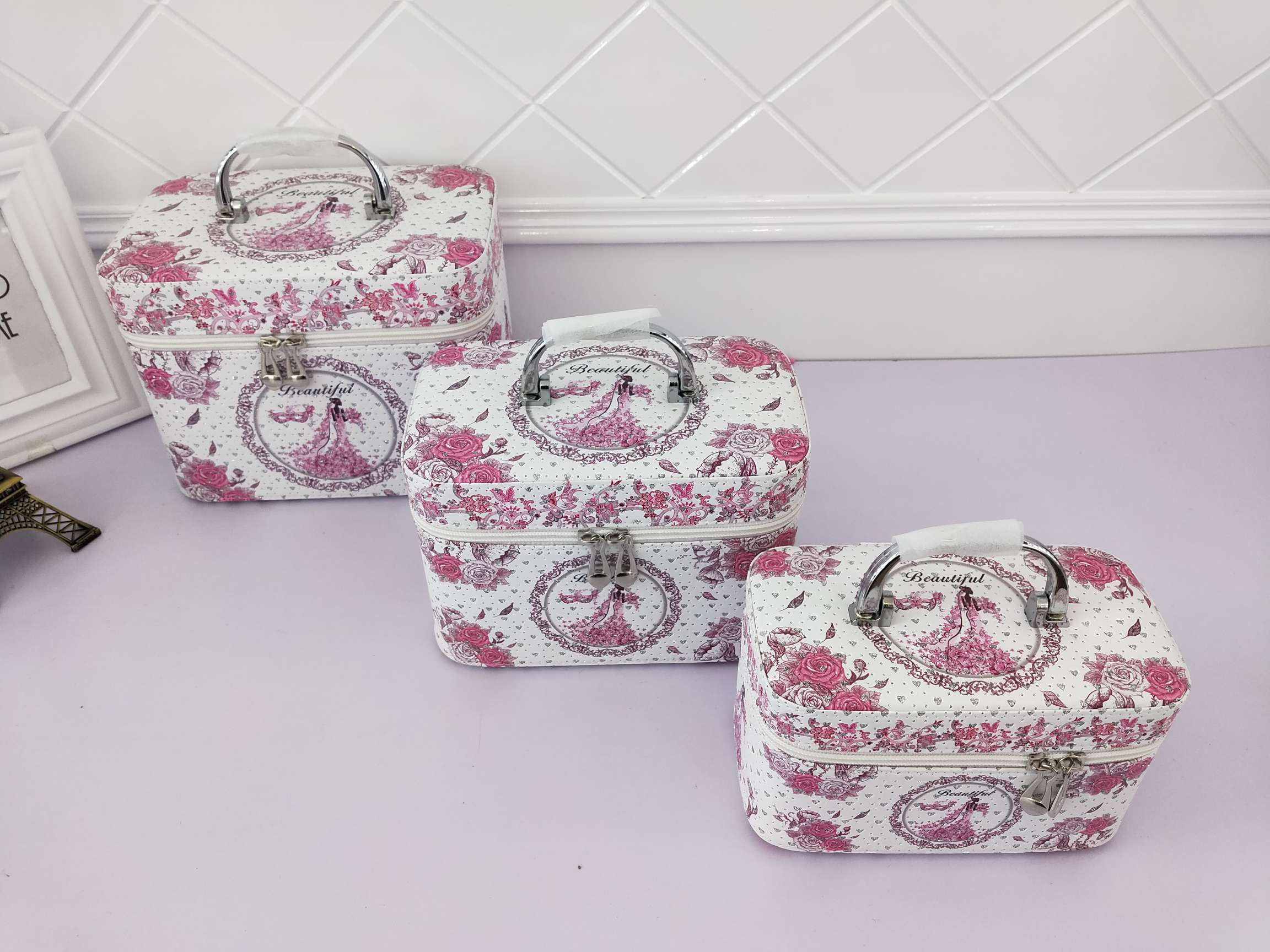 Jin Qi Multi-Functional Cosmetic Box Manufacturers Direct Sales Cosmetics Skin Care Storage Box Portable Cosmetic Box Z8014 undefined