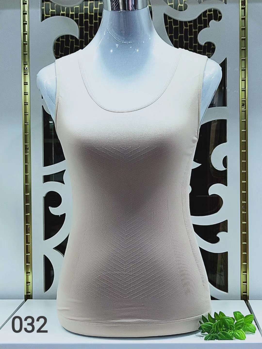 039