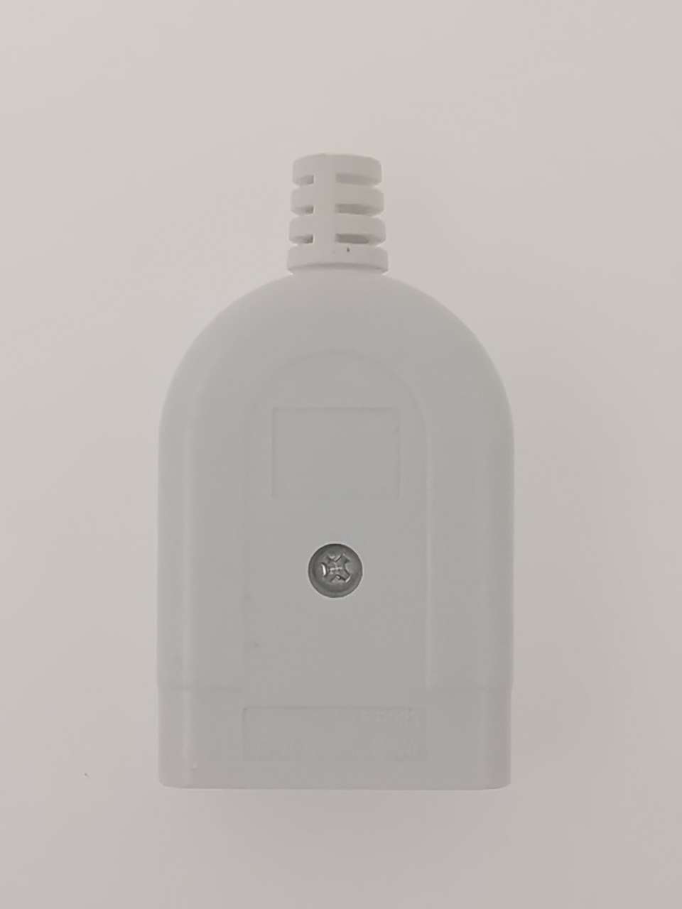 083 Italy convert plug
