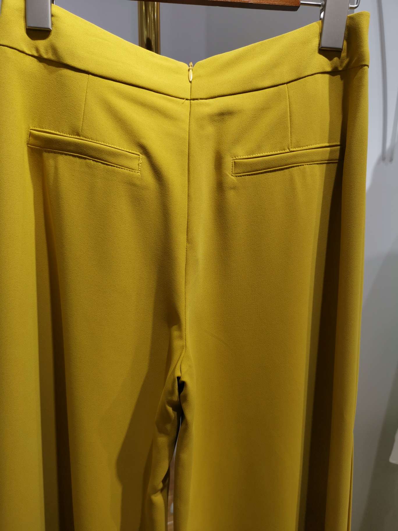 Pantalón saselace largo Item Picture