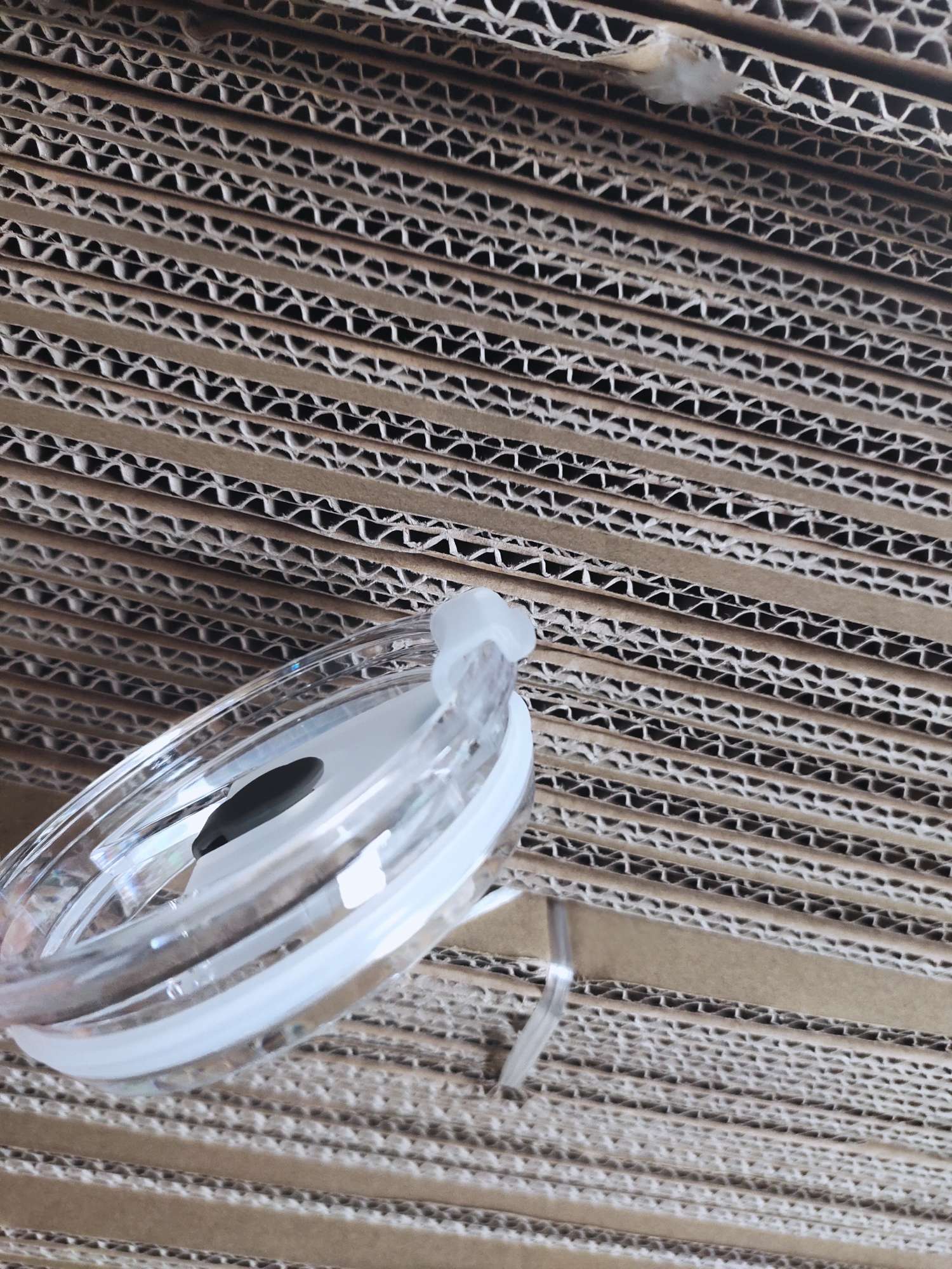 Manufacturers direct 304 stainless steel car lid beer lid plastic lid 20OZ thumbnail