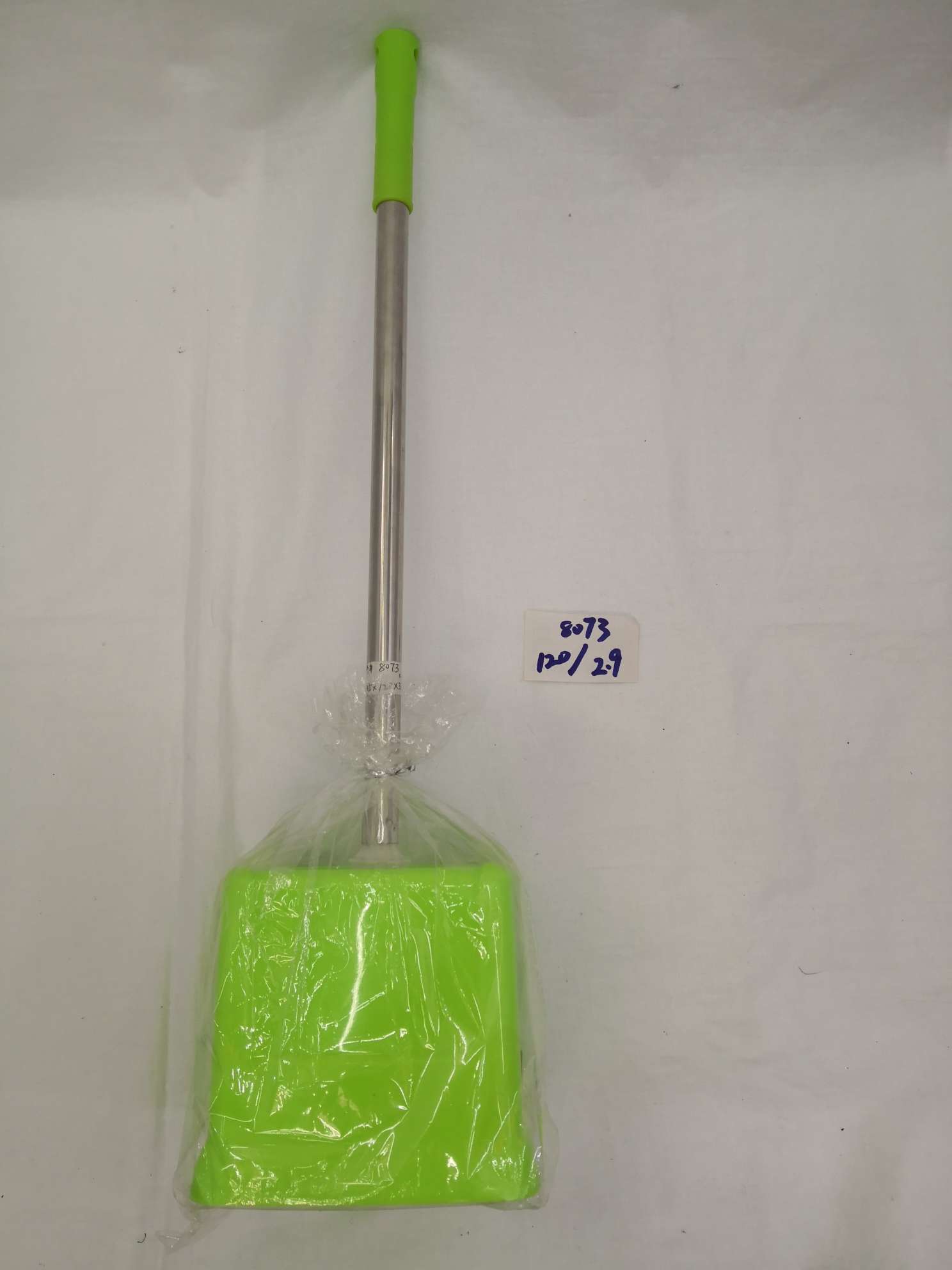 Kitchenware details Picture