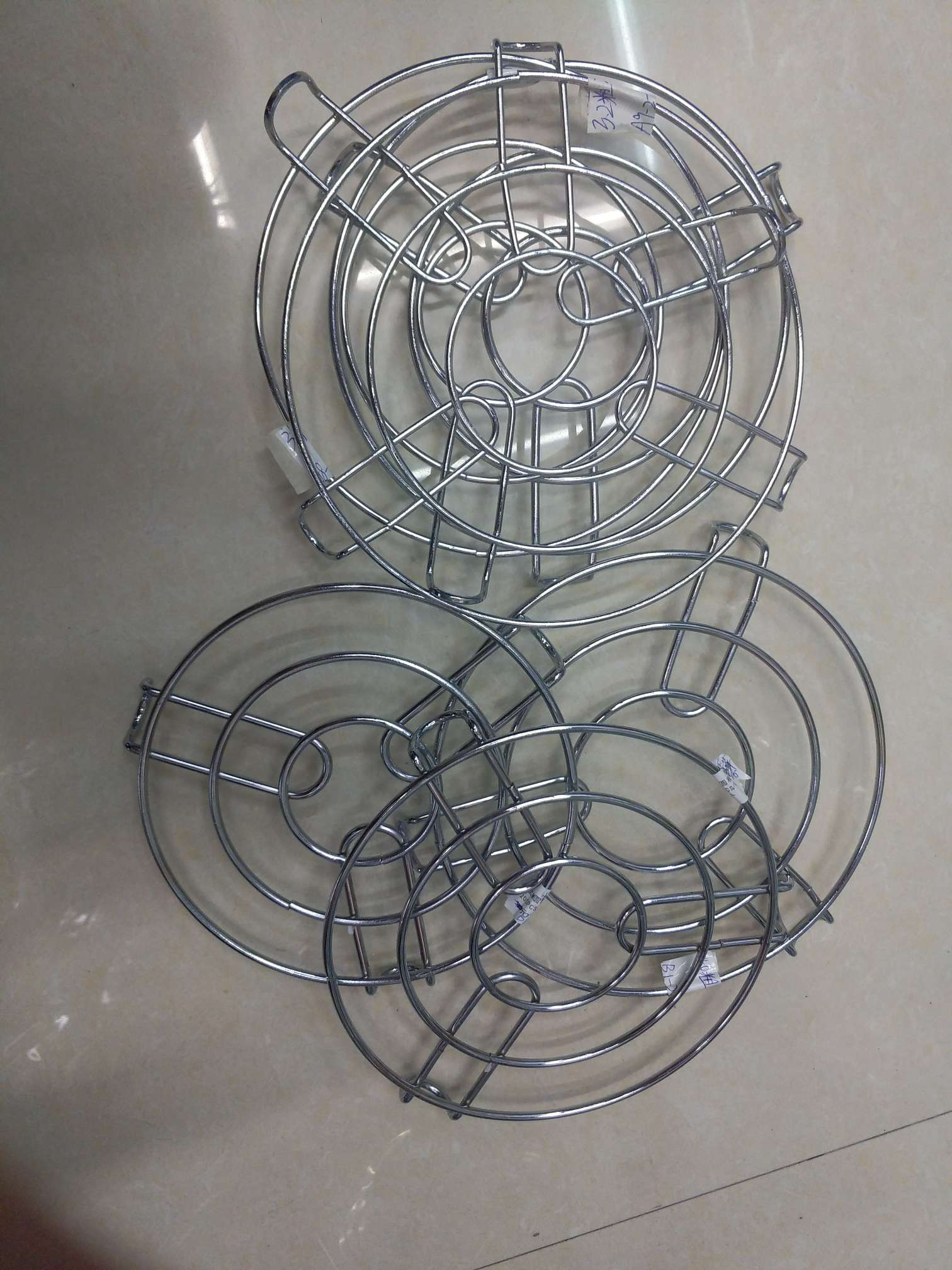 取杯器/透明纸杯架子/红酒杯架/纸杯取出器/酒杯酒架细节图