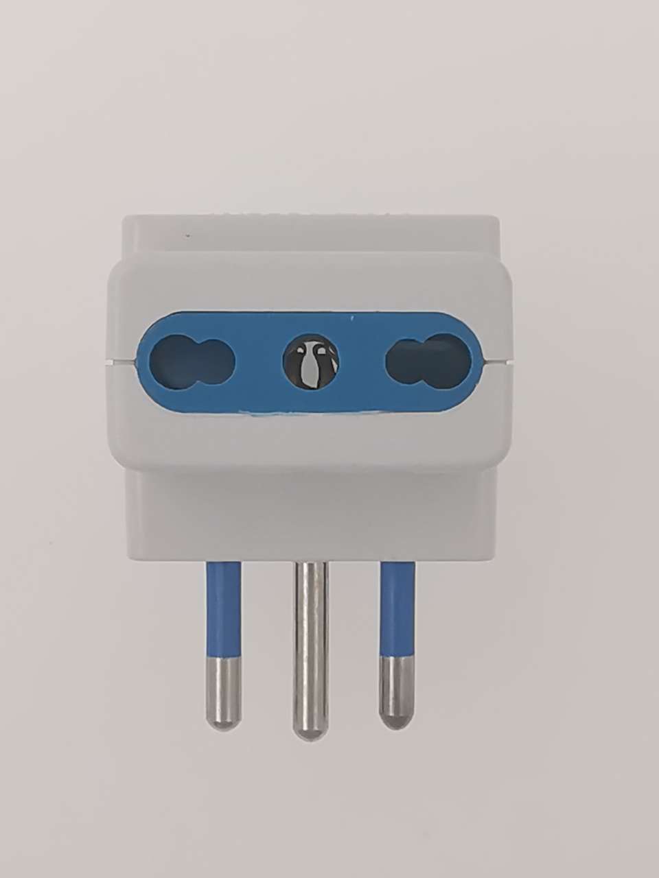 025 Italy Convert plug thumbnail