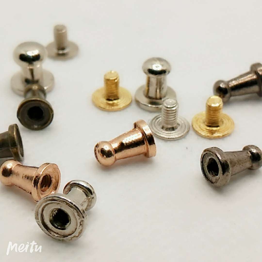 和尚头皮带头奶嘴钉