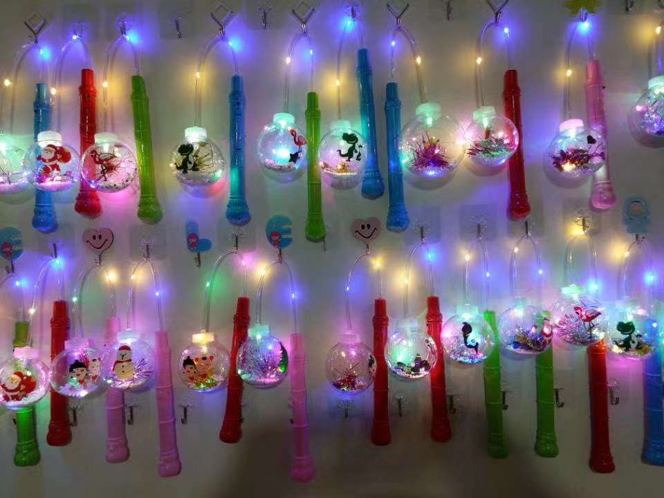 毛绒公仔、玩偶、娃娃实物图