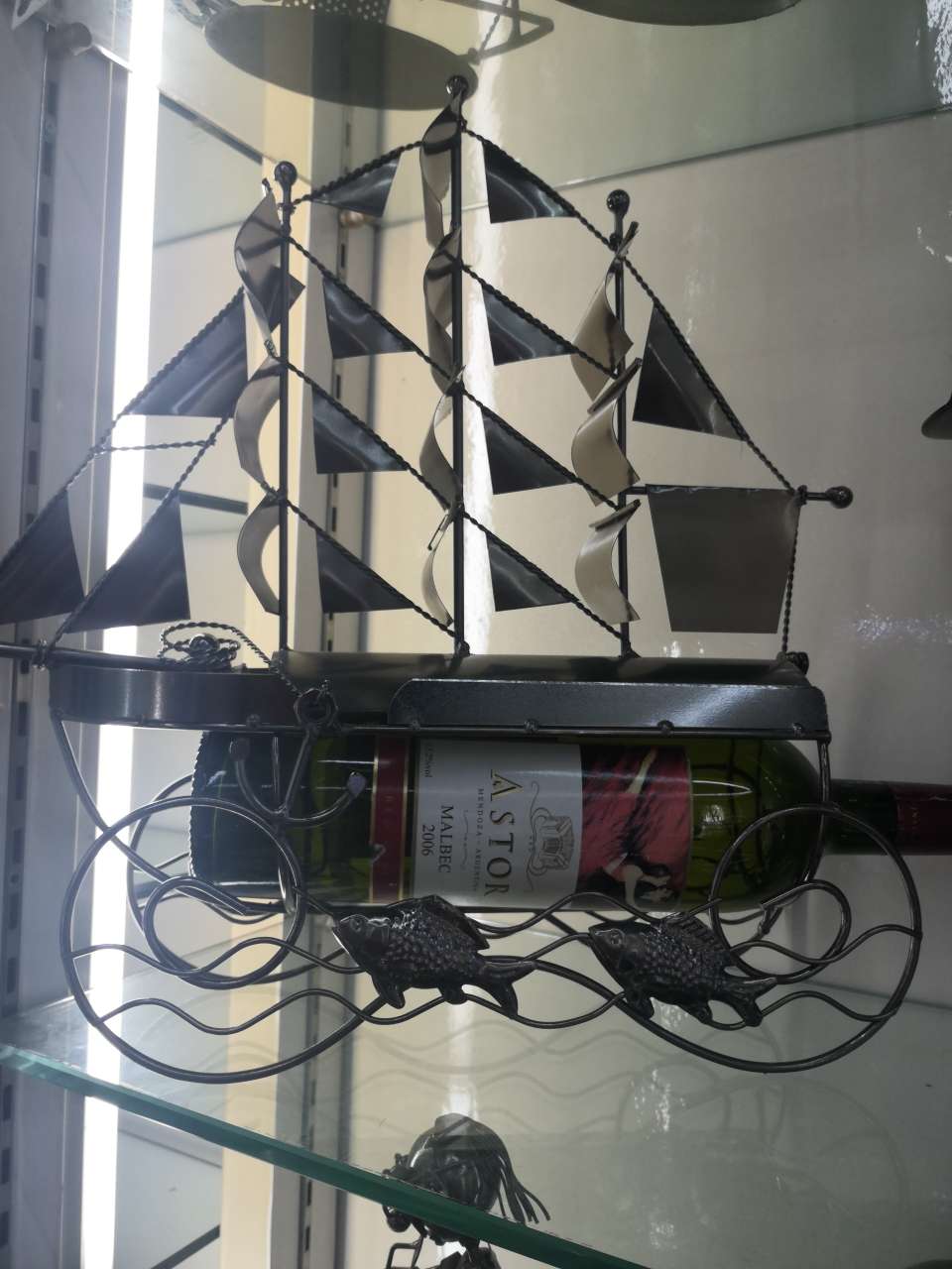 铁塔帆船红酒架产品图