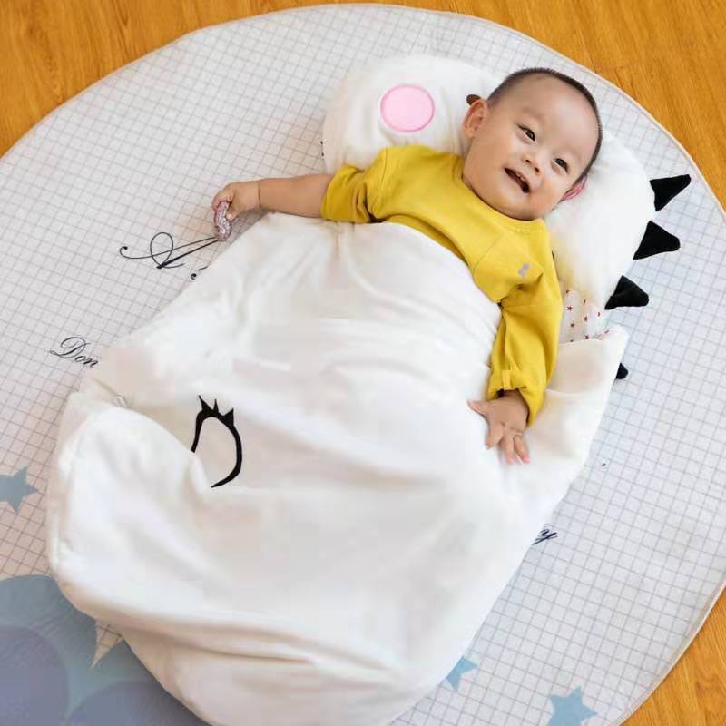 Baby anti-kick and warm sleeping bag for animals can be customized