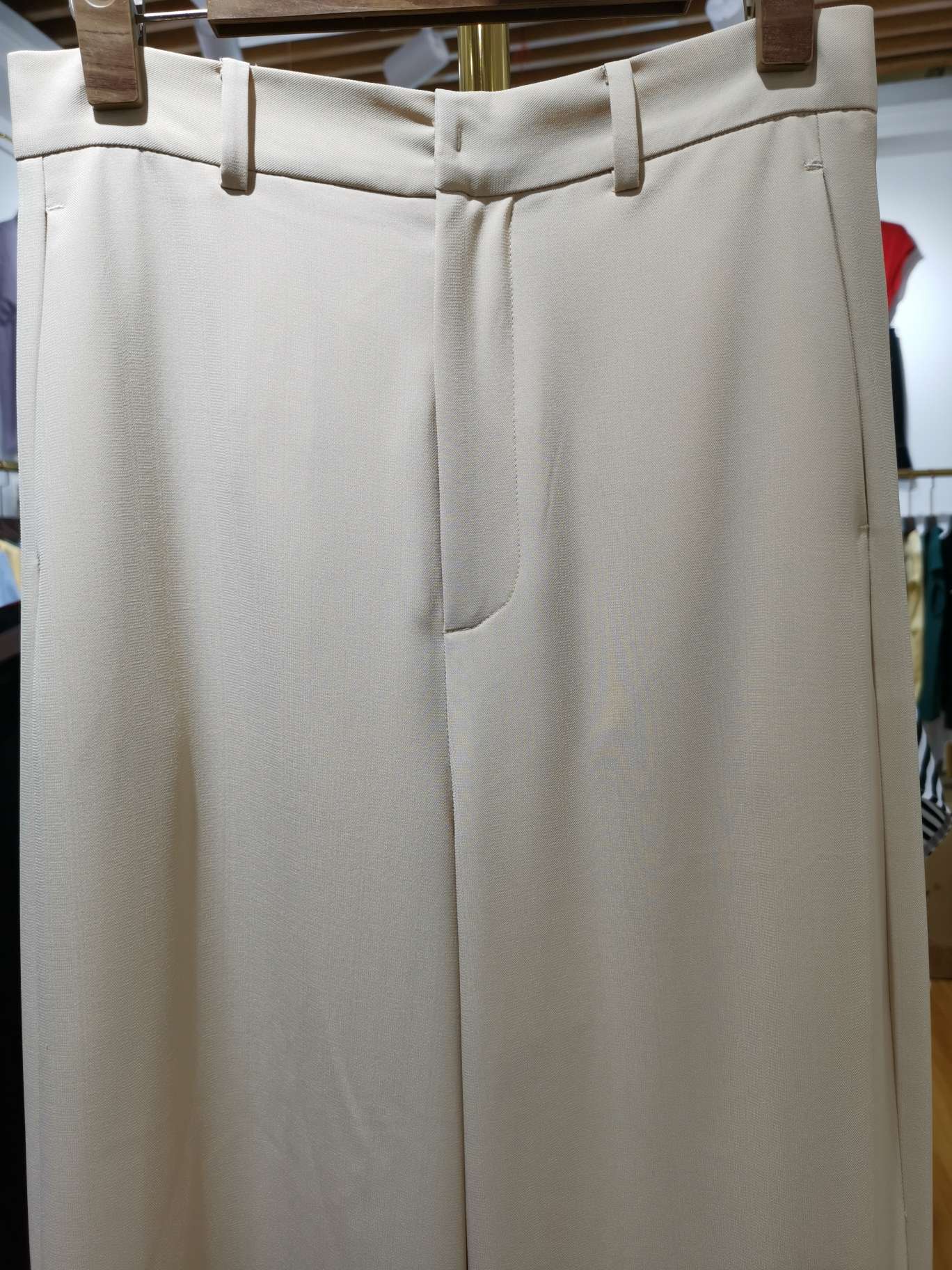 Shasailisi is a light luxury, classic and fashionable white-collar women's clothing store describe pic - 3