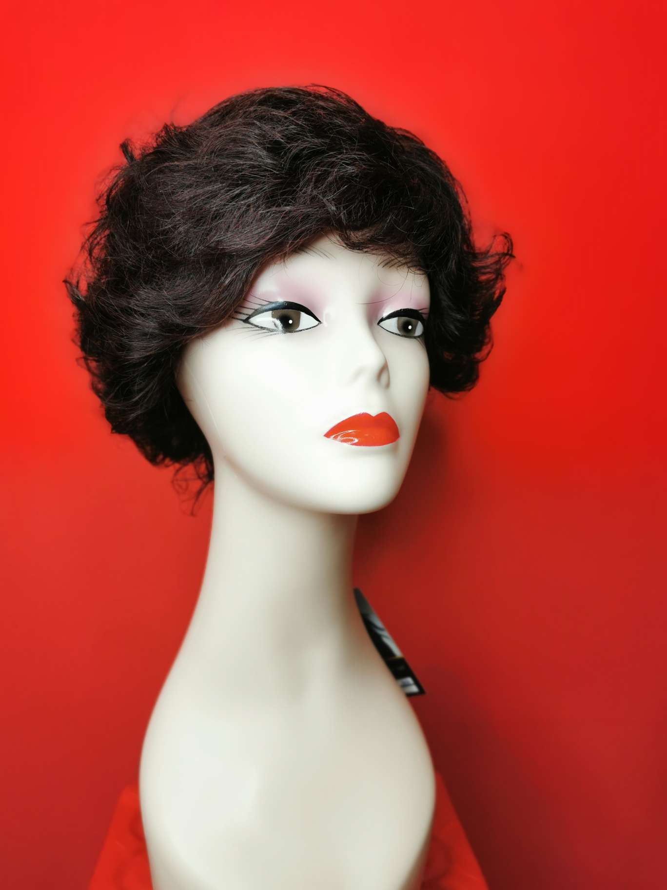 100% hand-knitted real hair, ladies' headwear, upturned mom style Application Scenario