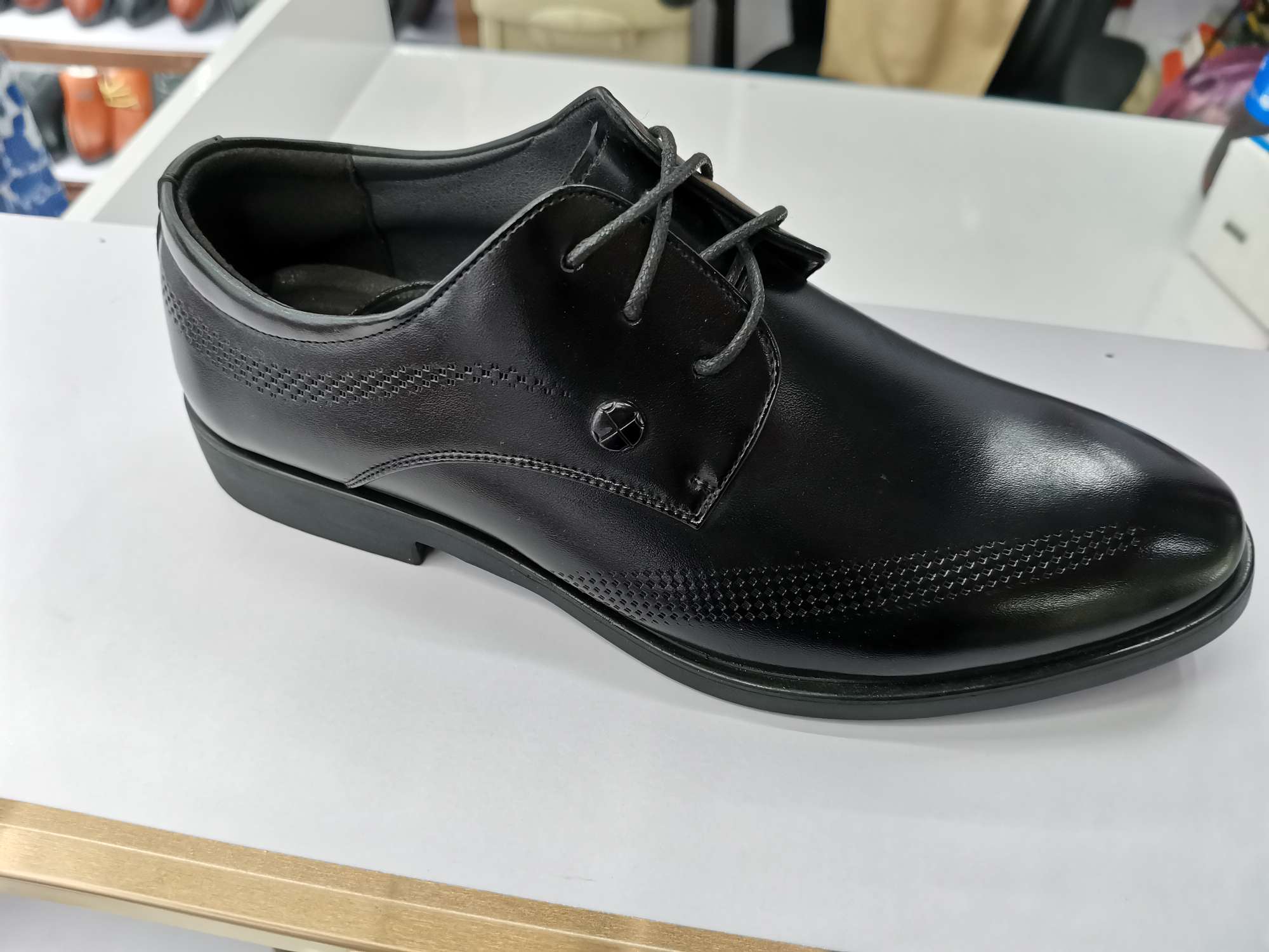 精品男皮鞋049
