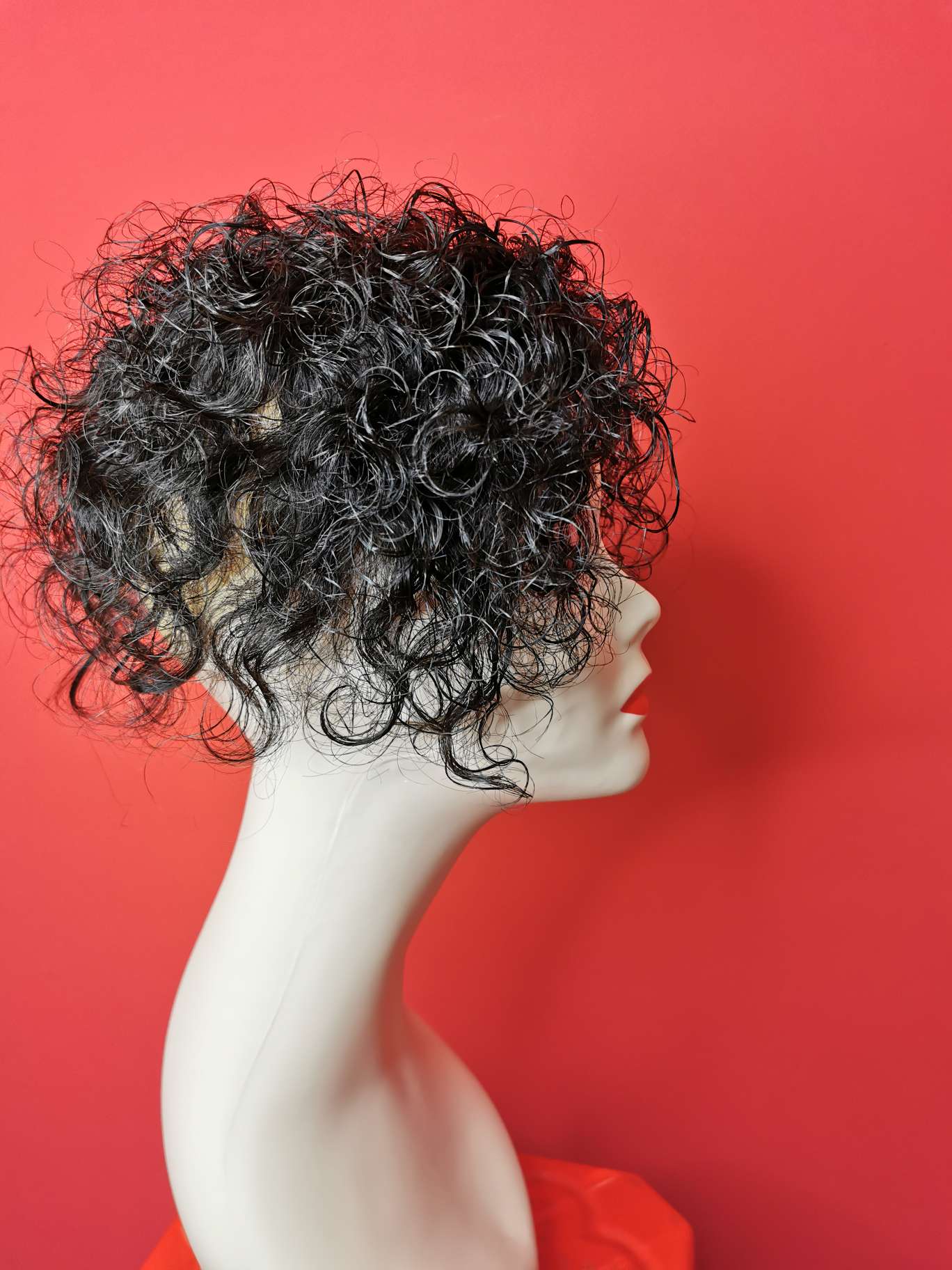 100% hand-knitted real person hair, ladies' hair blocks, curly style undefined