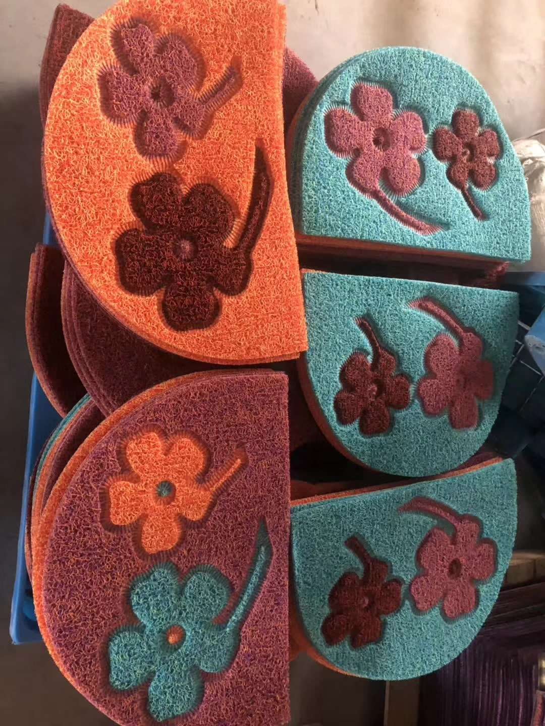 Semicircular Flower