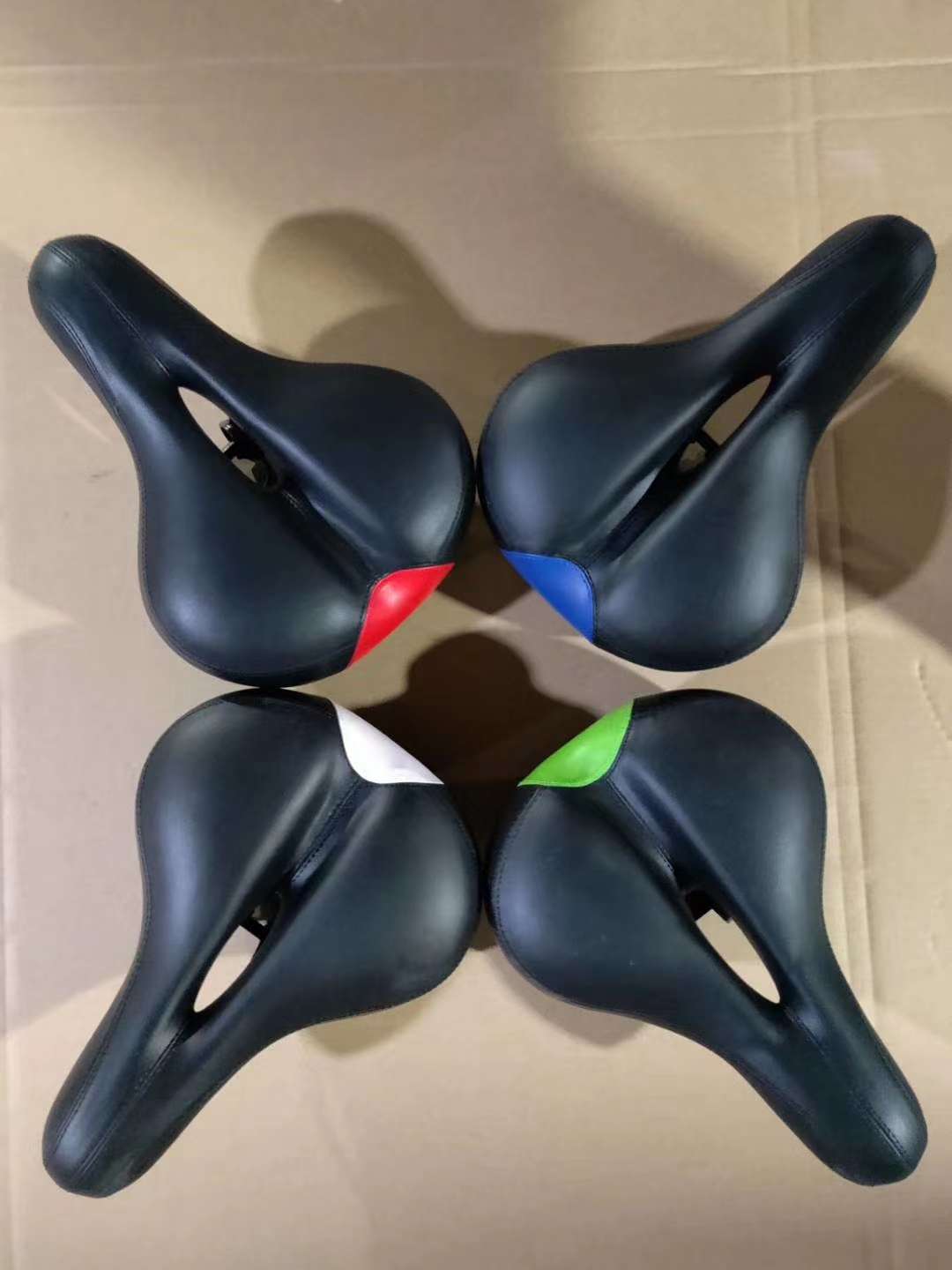 电动车及自行车坐