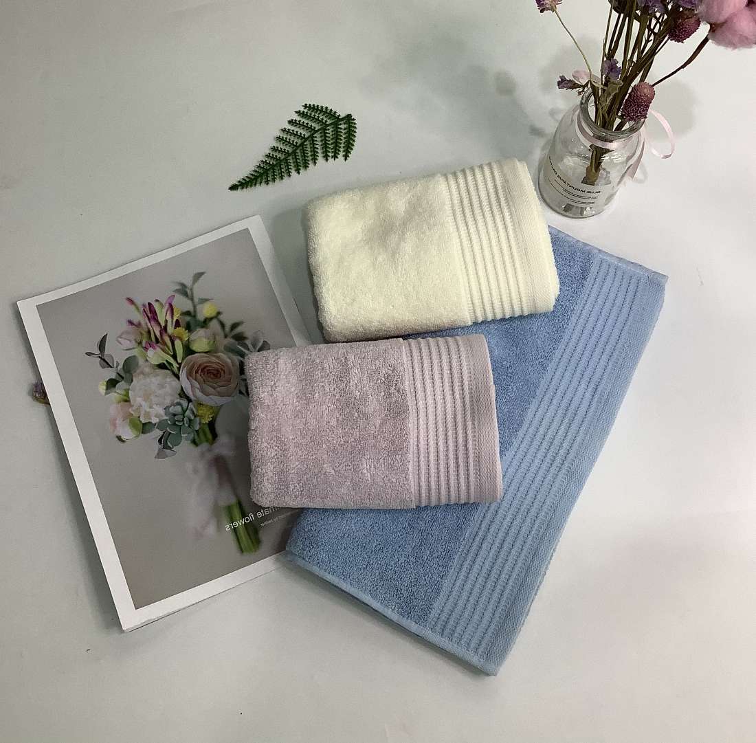 Plain satin towel