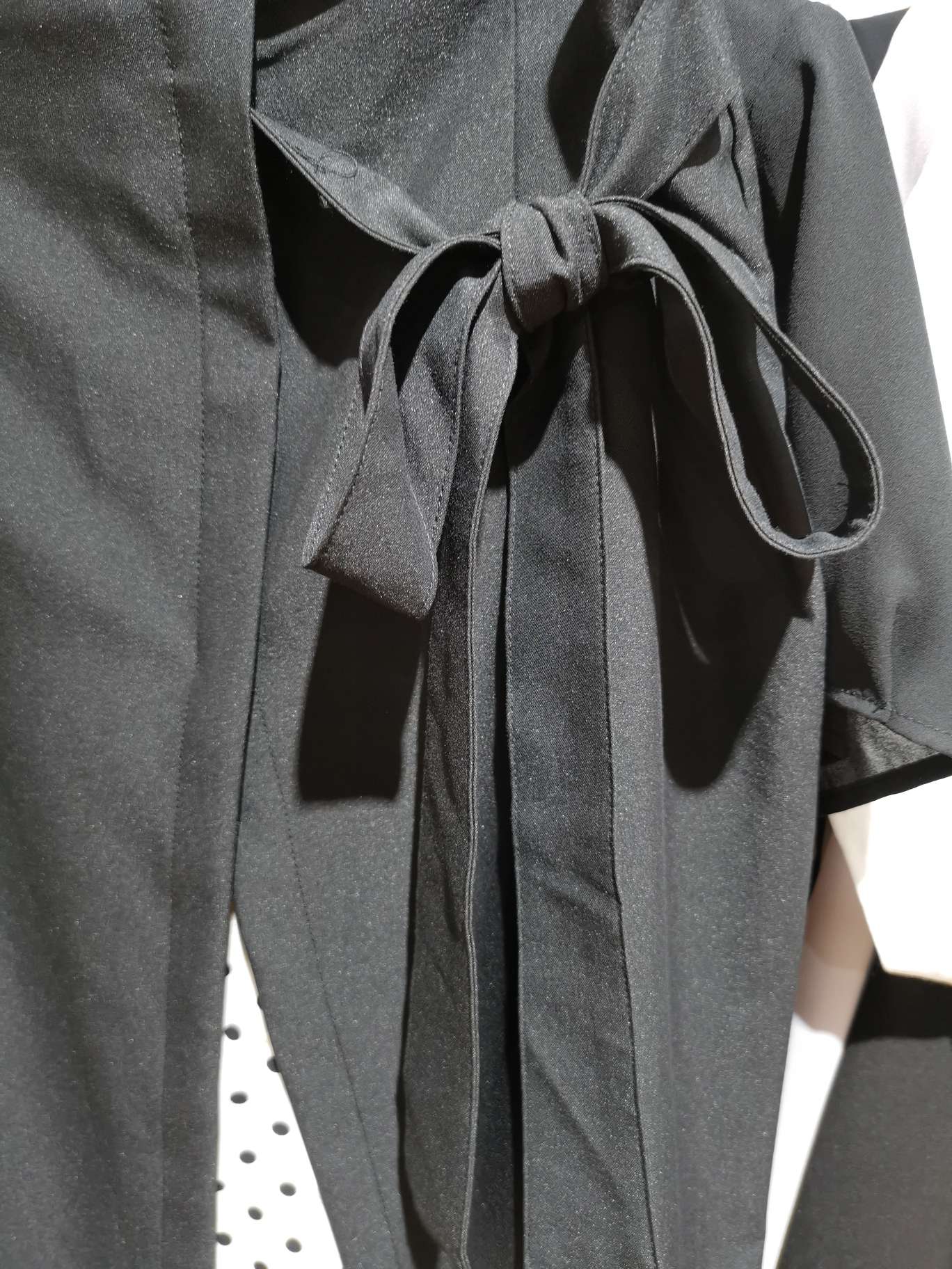 Double-layer fabric long dress with belt details Picture