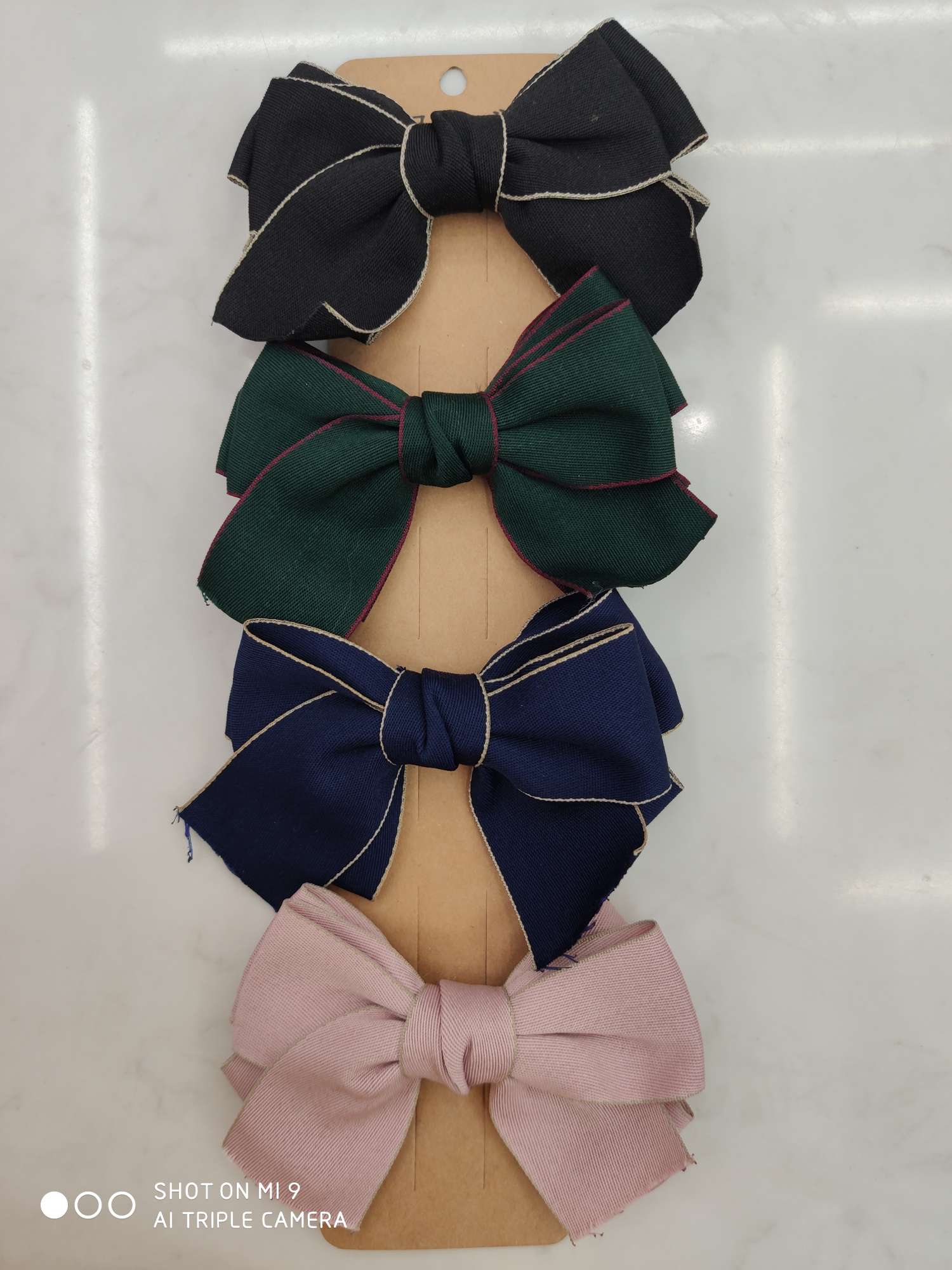 彩边棉小花