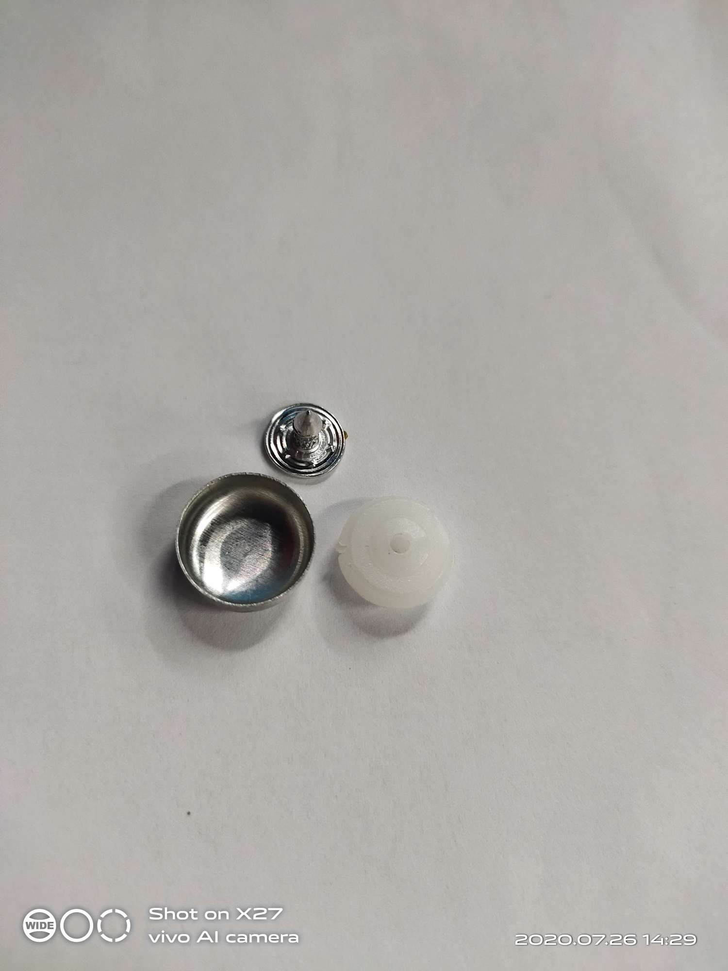 We produce and sell various types of cap buttons and clothing accessories Specification image