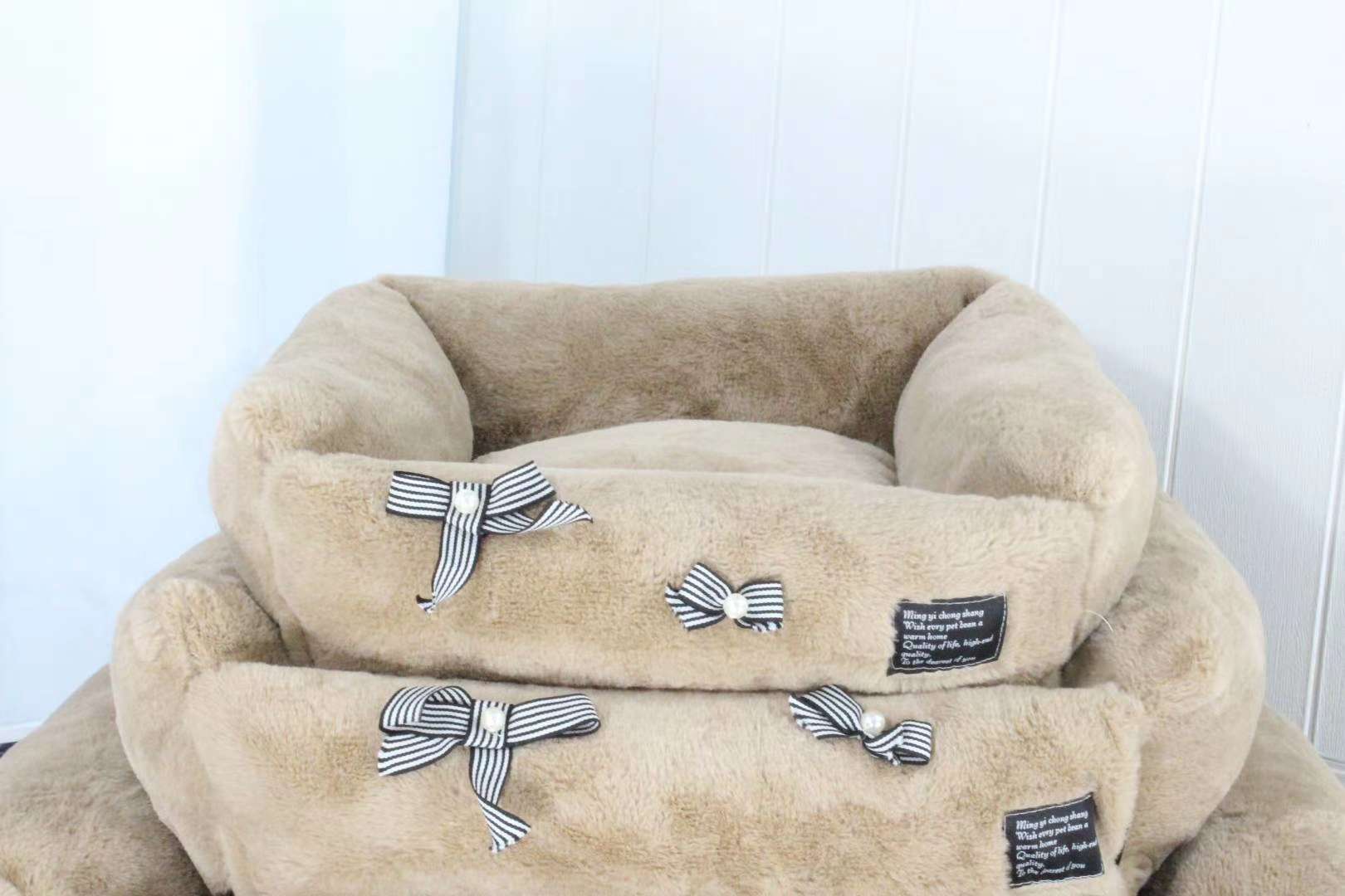 宠物窝窝/宠物狗狗窝窝/宠物用品窝窝白底实物图