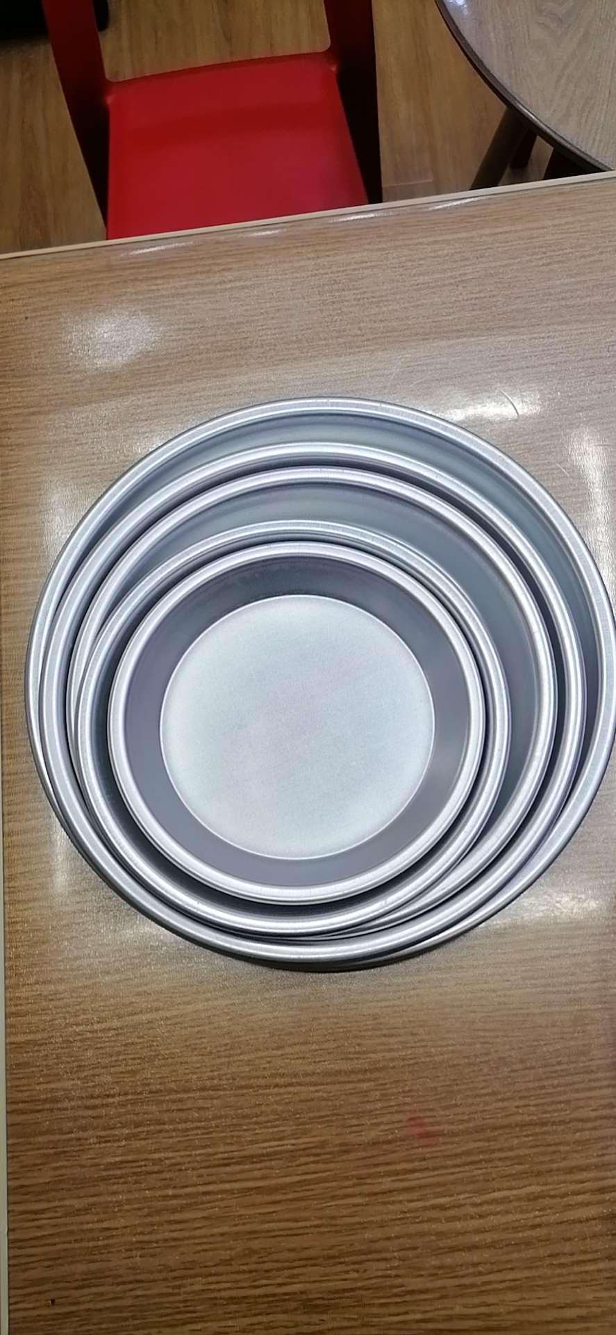 Aluminum pizza plate thumbnail