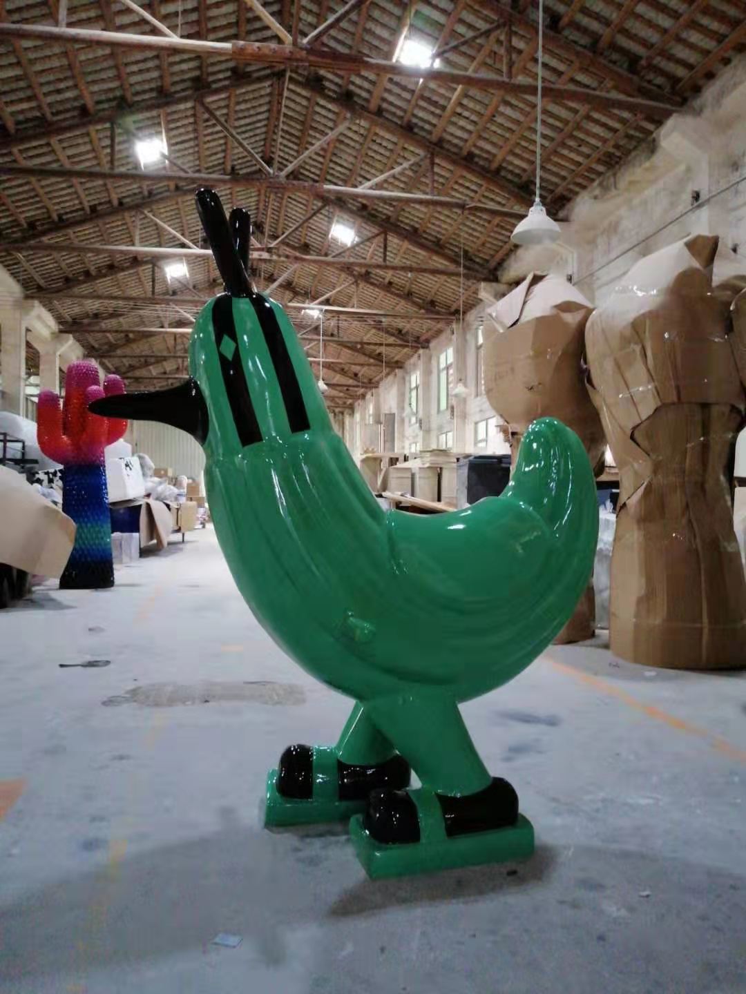 Chicken figurine, large park, home, living room, shopping mall, milk tea shop, popular check-in spot, floor-standing fiberglass figurine, height 140*113