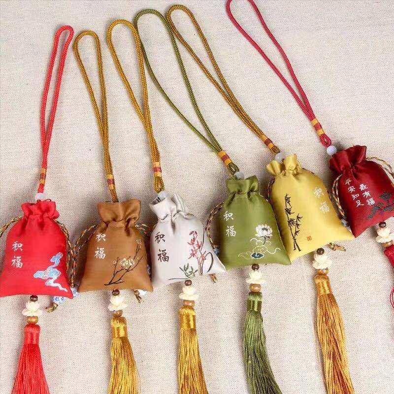 High-End Fringe Head China Knot Fringe Pendant Fashion Net Red Jewelry Headwear Clothing Luggage Accessories Accessories Sachet Fringe Car Pendant
