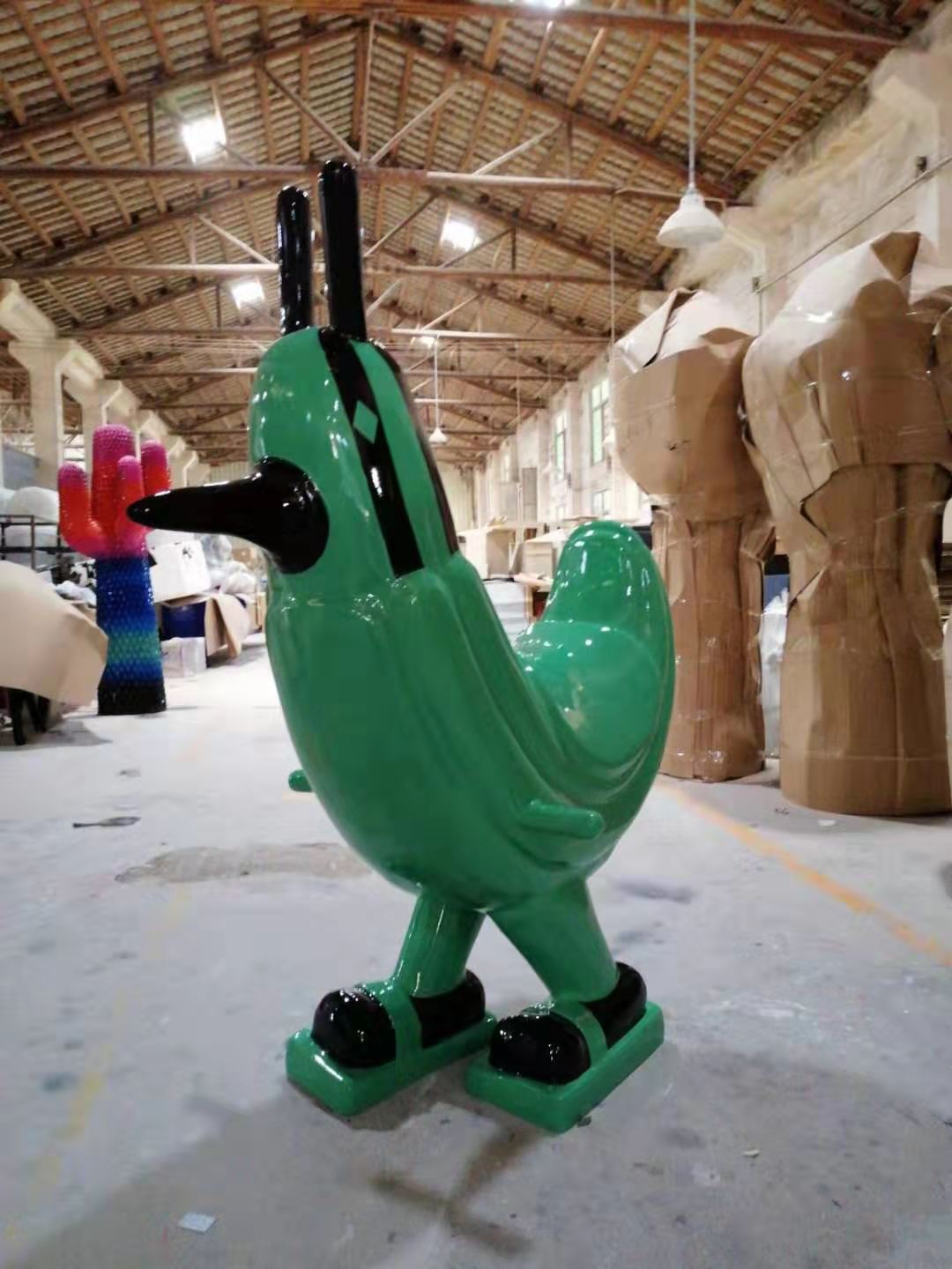 Chicken figurine, large park, home, living room, shopping mall, milk tea shop, popular check-in spot, floor-standing fiberglass figurine, height 140*113 Specification image