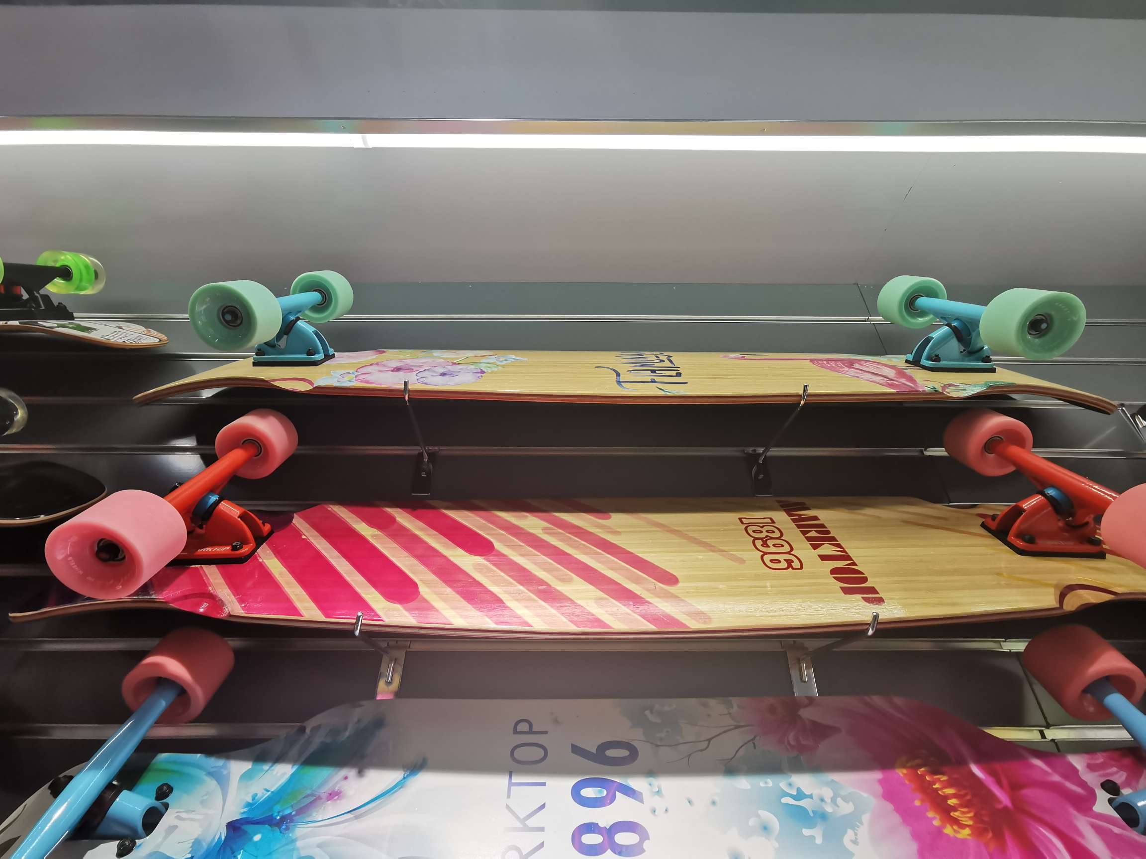 Skate con 14