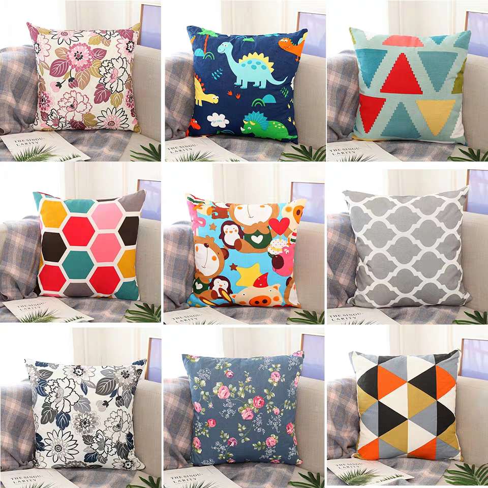 Animal picture throw pillow