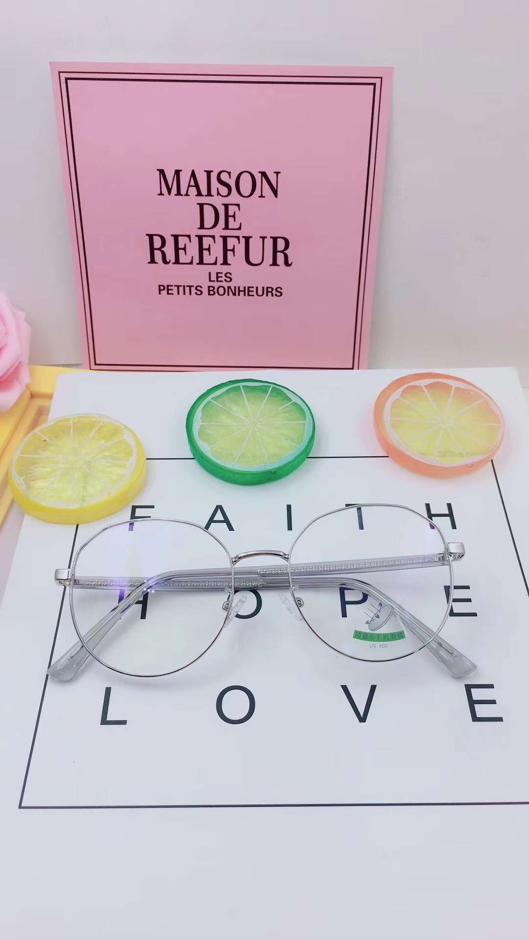 Anti-blue light running quantity on new!
Pretty and cheap! 19
Meimeidi!