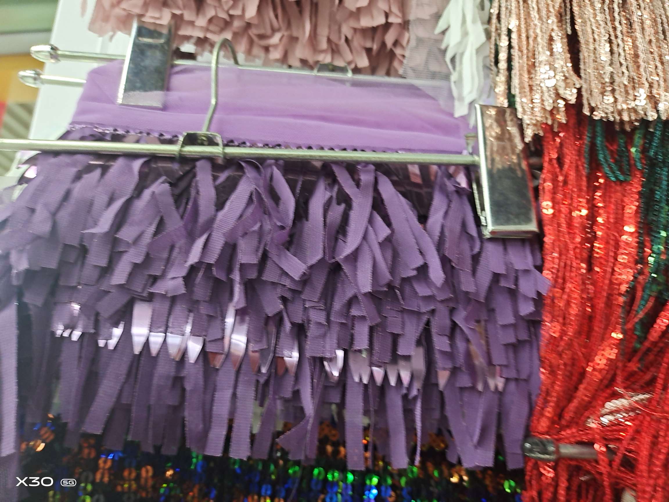 Chiffon Fringe details Picture