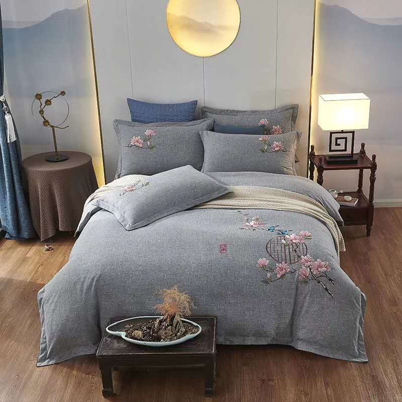 A new Chinese-style embroidered four-piece set undefined