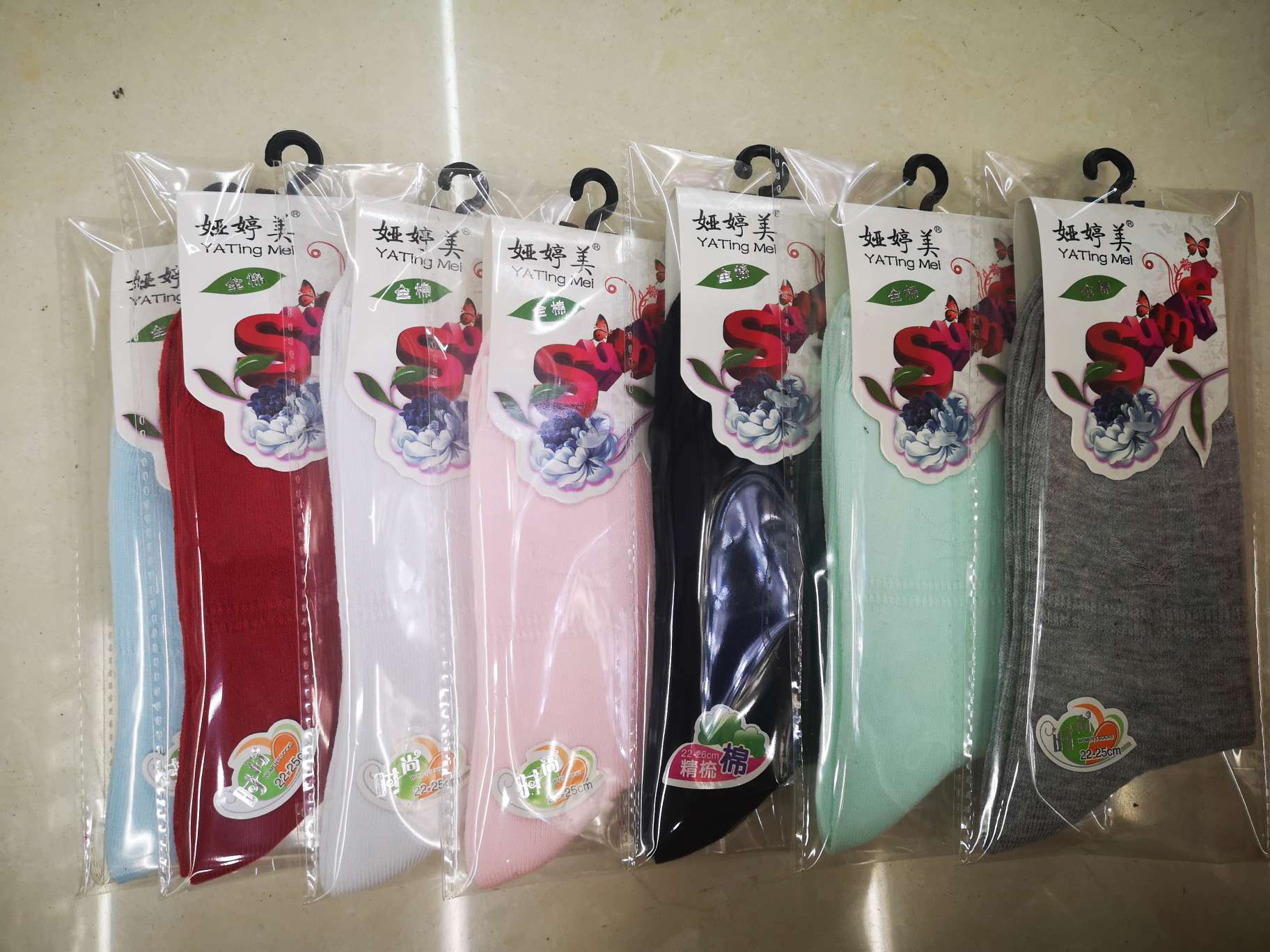 平板彩色女士袜秋冬款时尚女袜