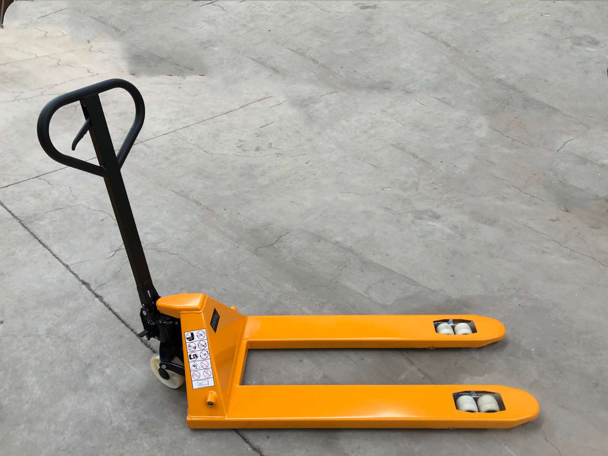 2T hydraulic truck forklift nylon wheel forklift manual forklift handling tools thumbnail