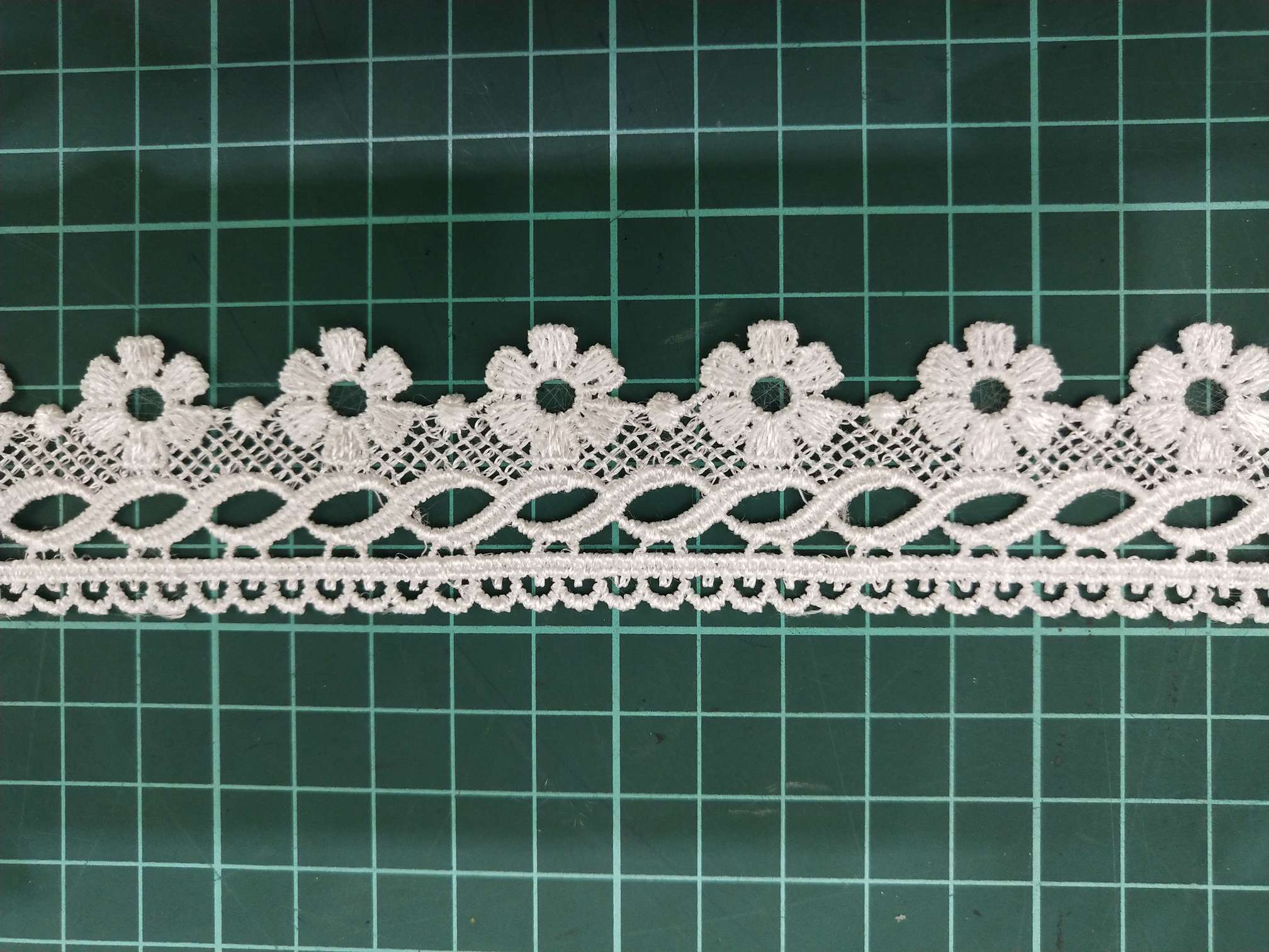 Factory direct sales of new lace barcode polyester milk filament water-soluble lace