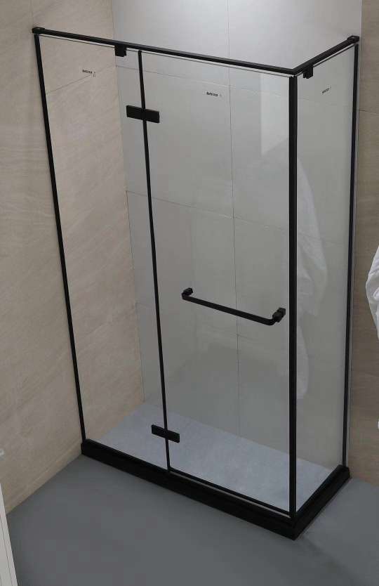 The Bette Super White Crystal Glass shower Enclosure 05 series features an elegant black, safe and fingerprint-free integrated design Specification image