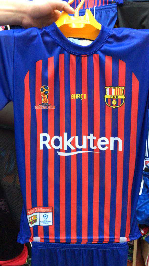 足球训练辅助用具实物图