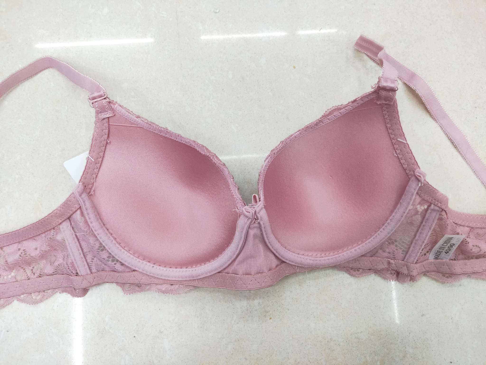 Y024 thin cotton C cup triple breasted
Trade bra underwear high-grade lace details Picture