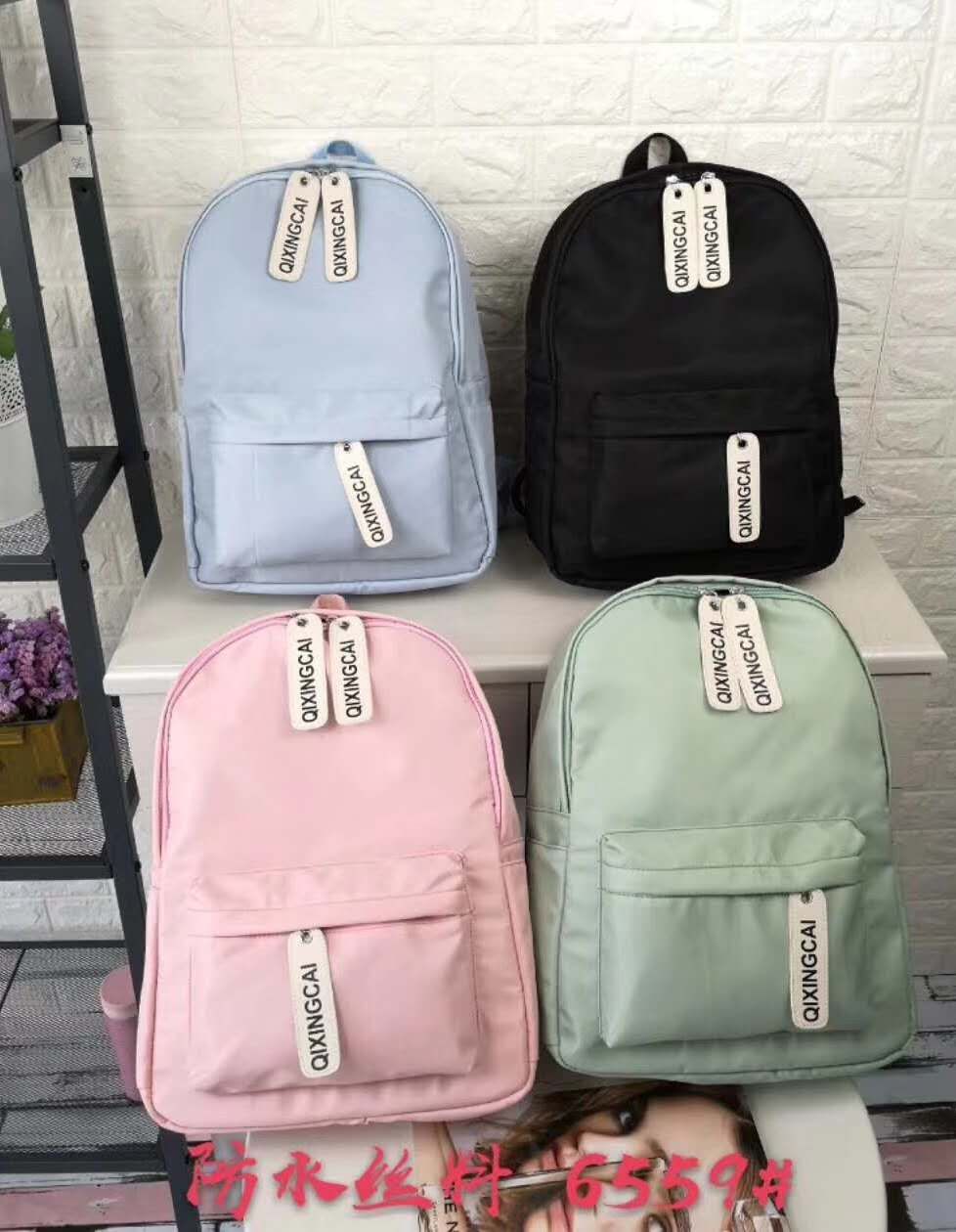 backpack thumbnail