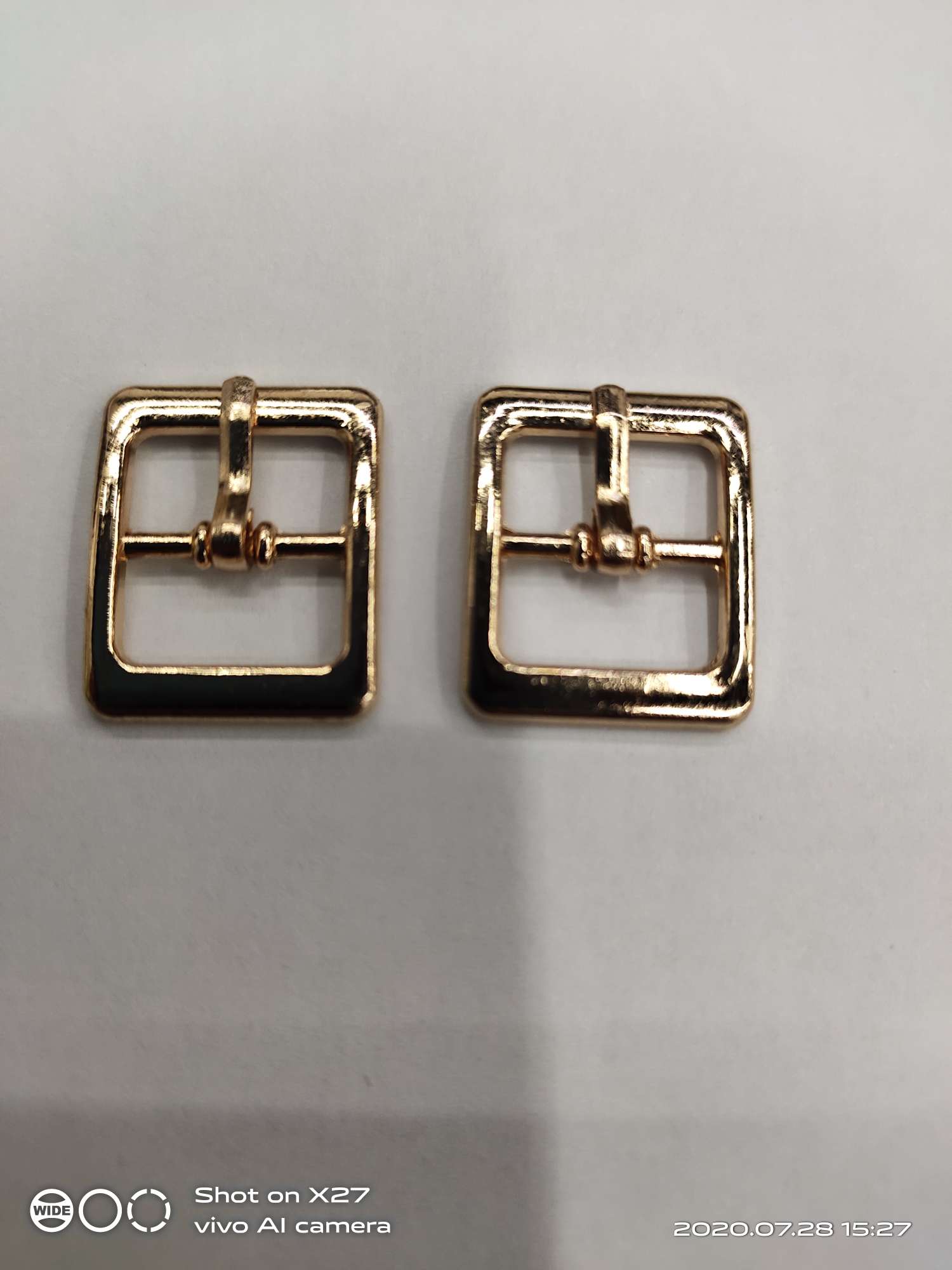 Shoe buckles are welcome to be custom-made based on samples Application Scenario