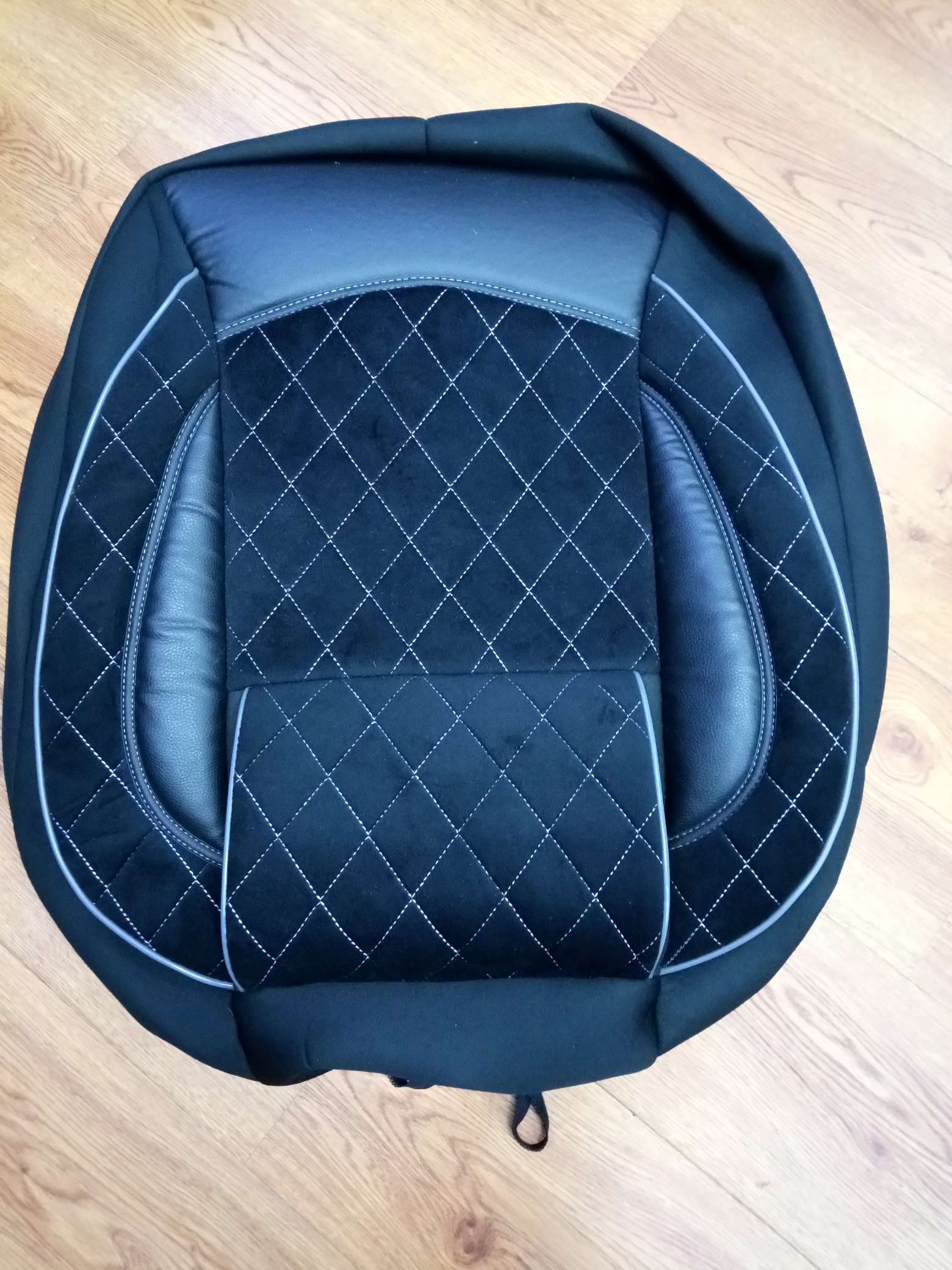 05 Car seat covers