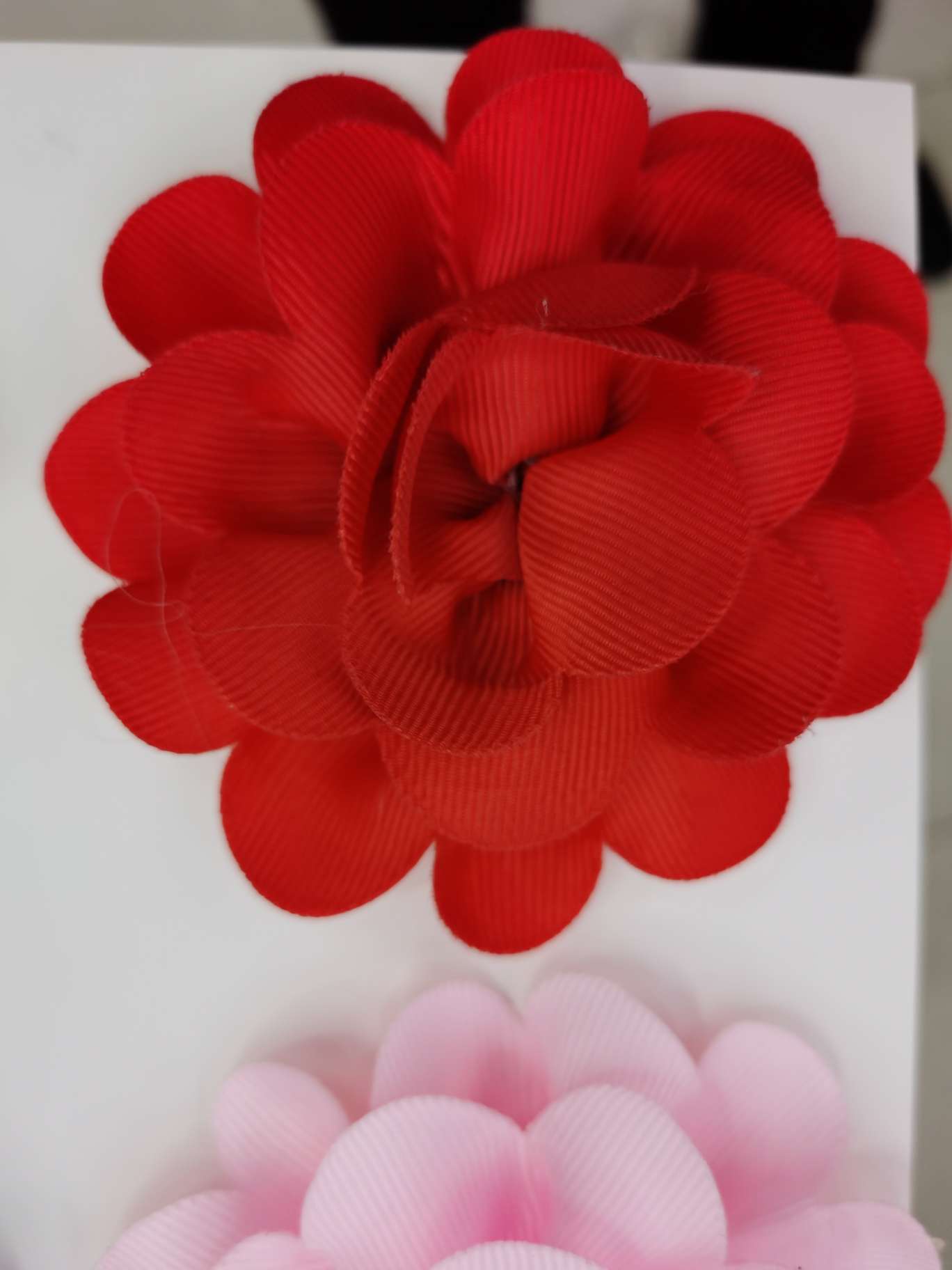 中国红牡丹鞋帽配饰花