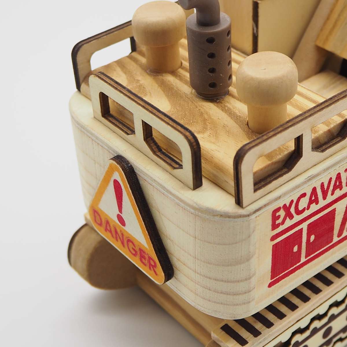 Wooden craft toy color excavator details Picture