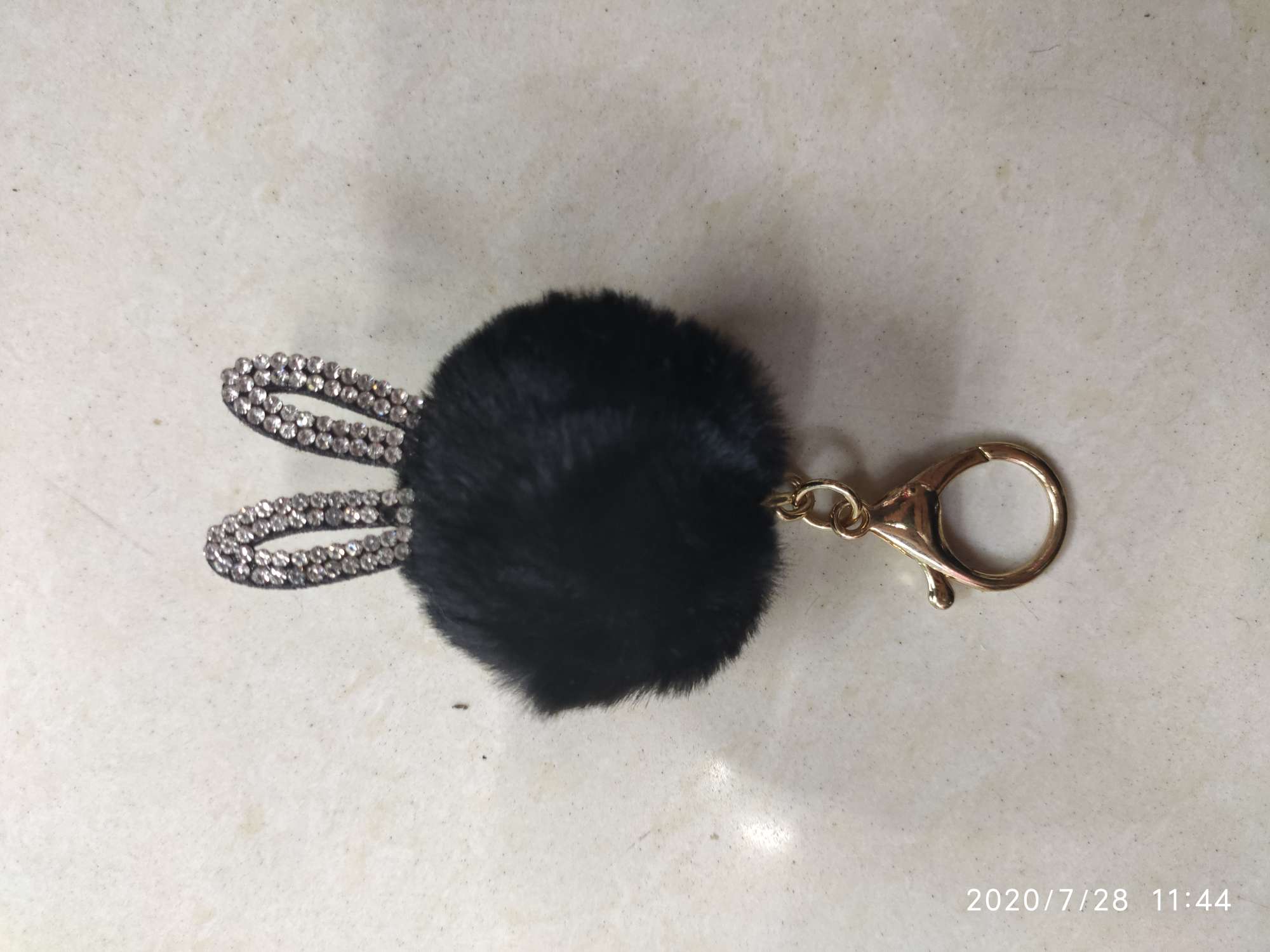 耳朵毛球