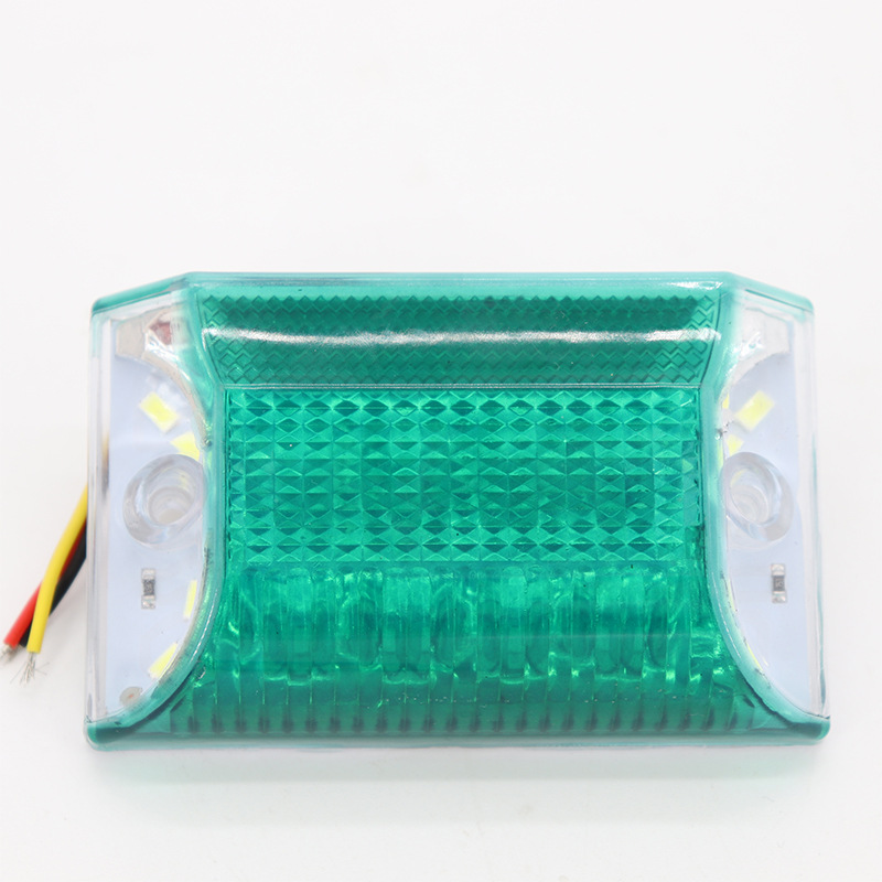 Factory direct sales of turn signals, waterproof floor lights, car LED headlights, and truck tire side lights
