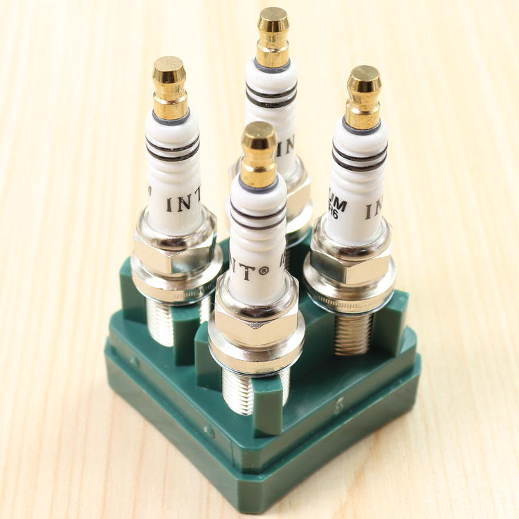 Liben INT Iridium Automotive Spark Plug EIX-BKR6 Universal Small square