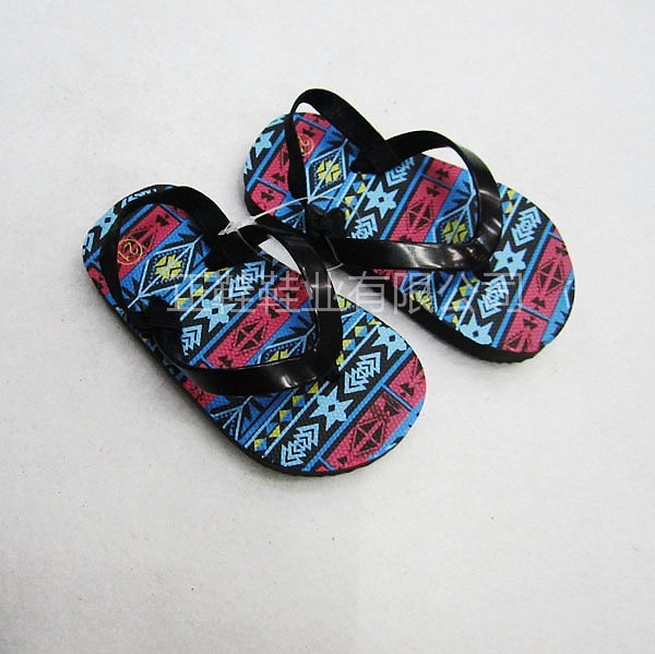 Children should wear flip-flops after tying up Specification image